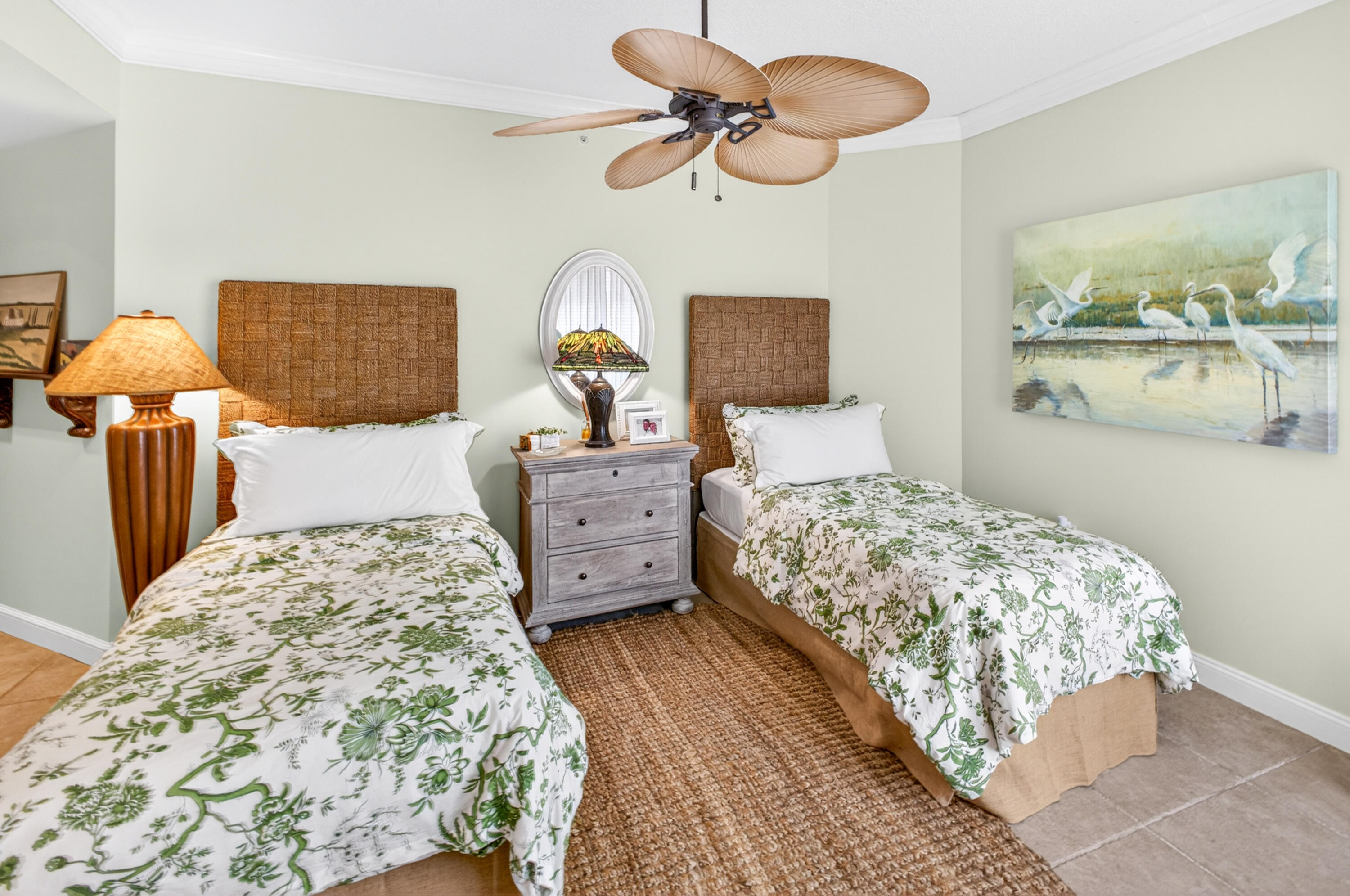 4447 Southwinds Drive 4447