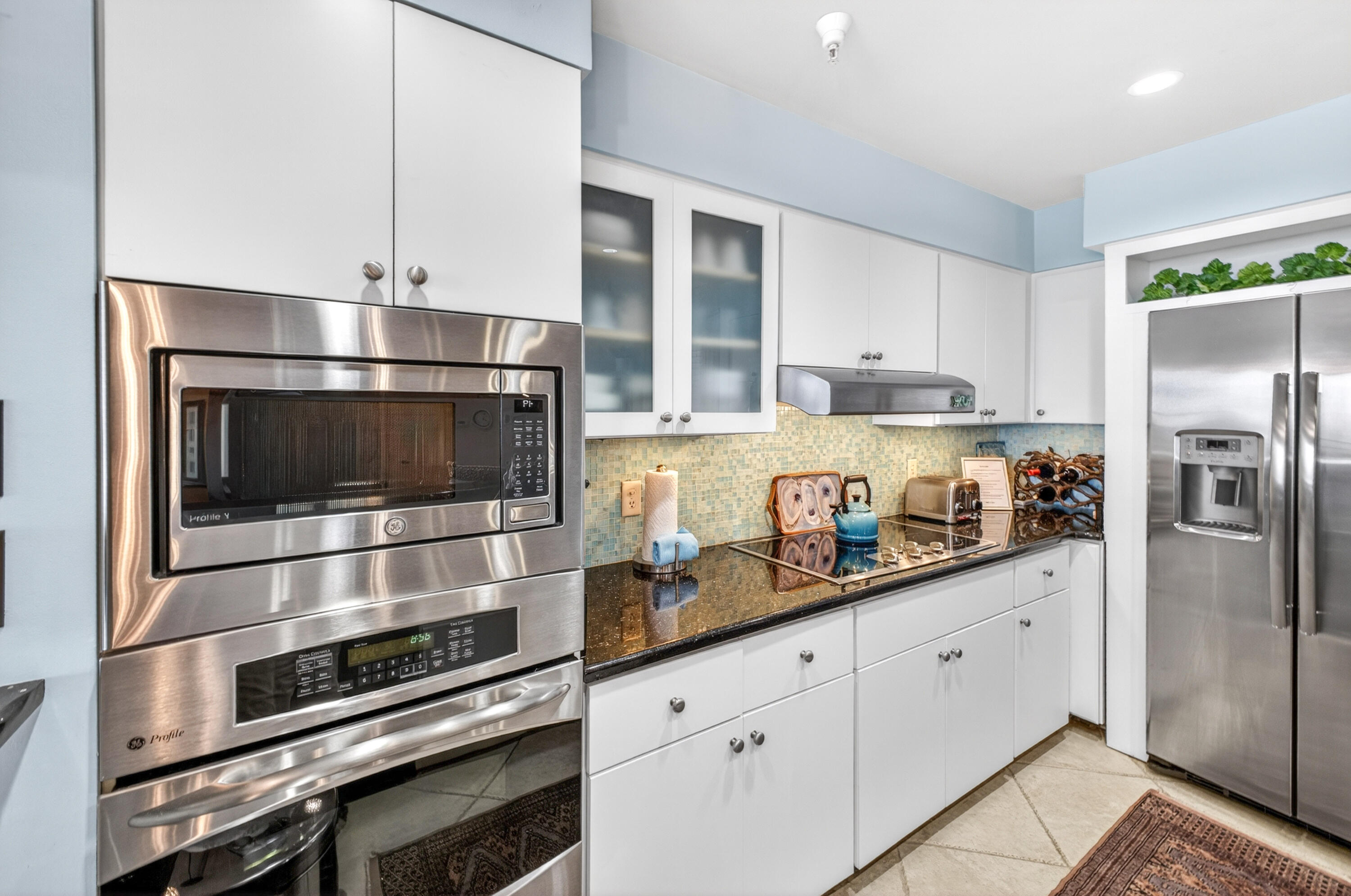 4447 Southwinds Drive 4447