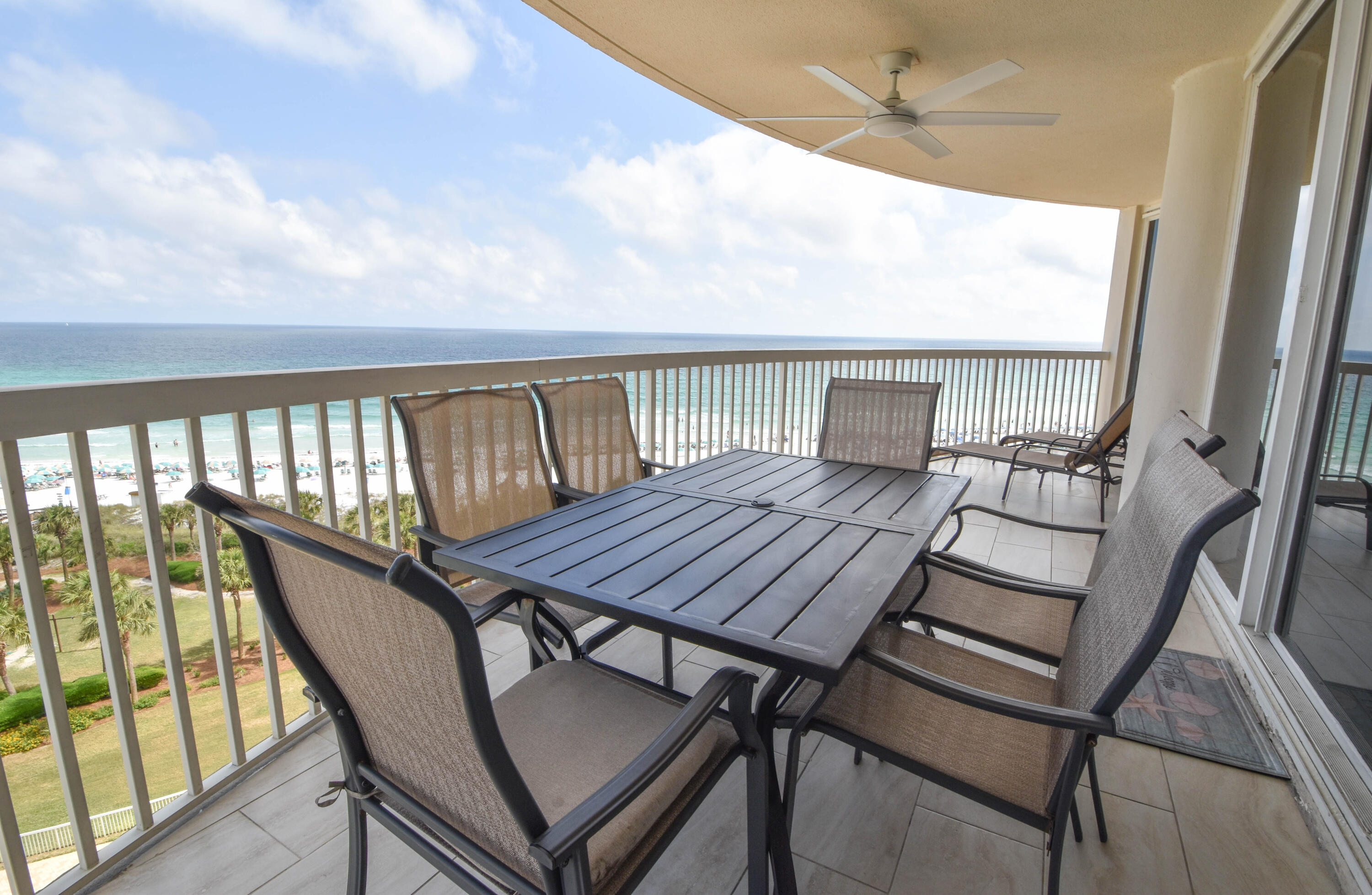 15200 Emerald Coast Parkway 803