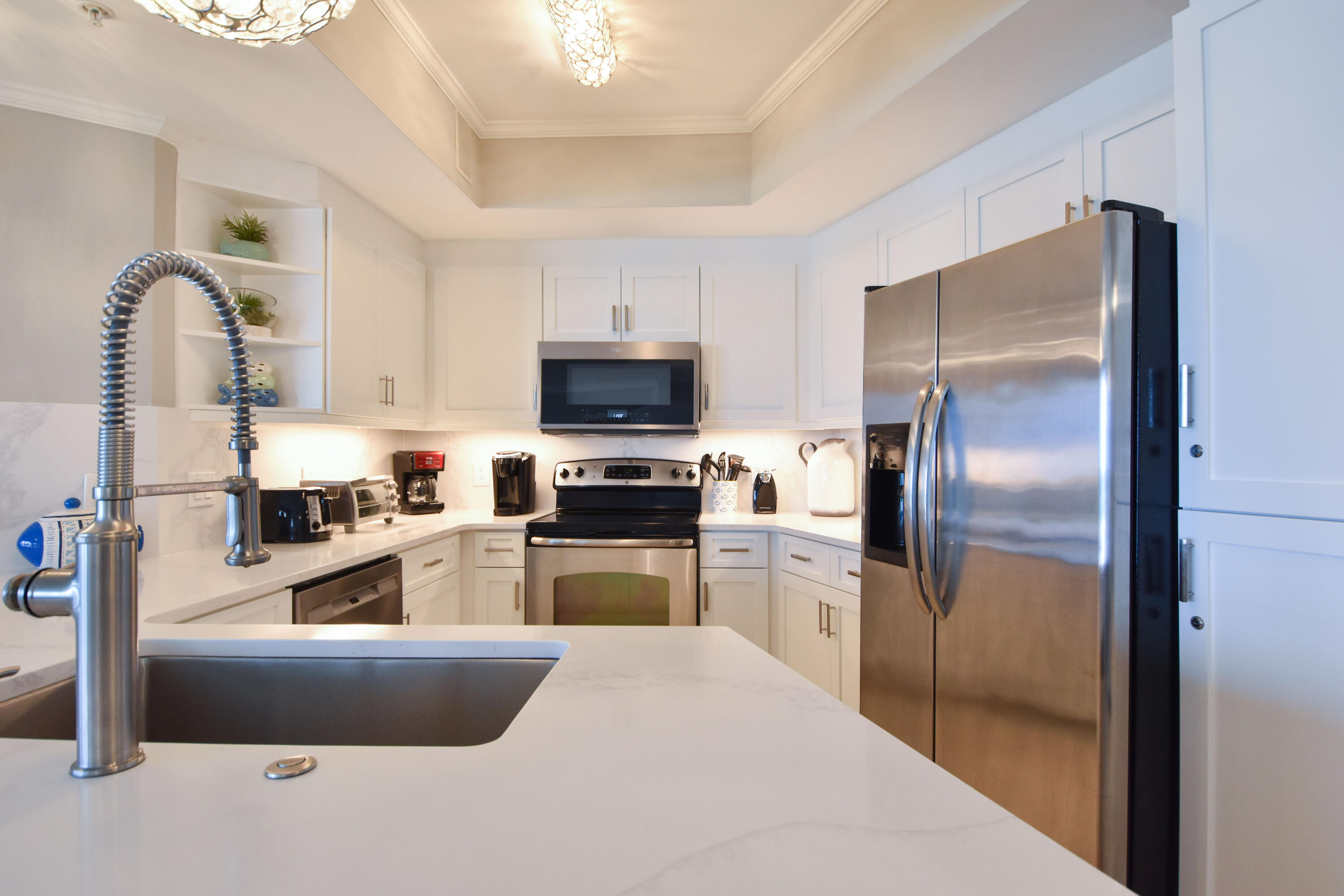 15200 Emerald Coast Parkway 803