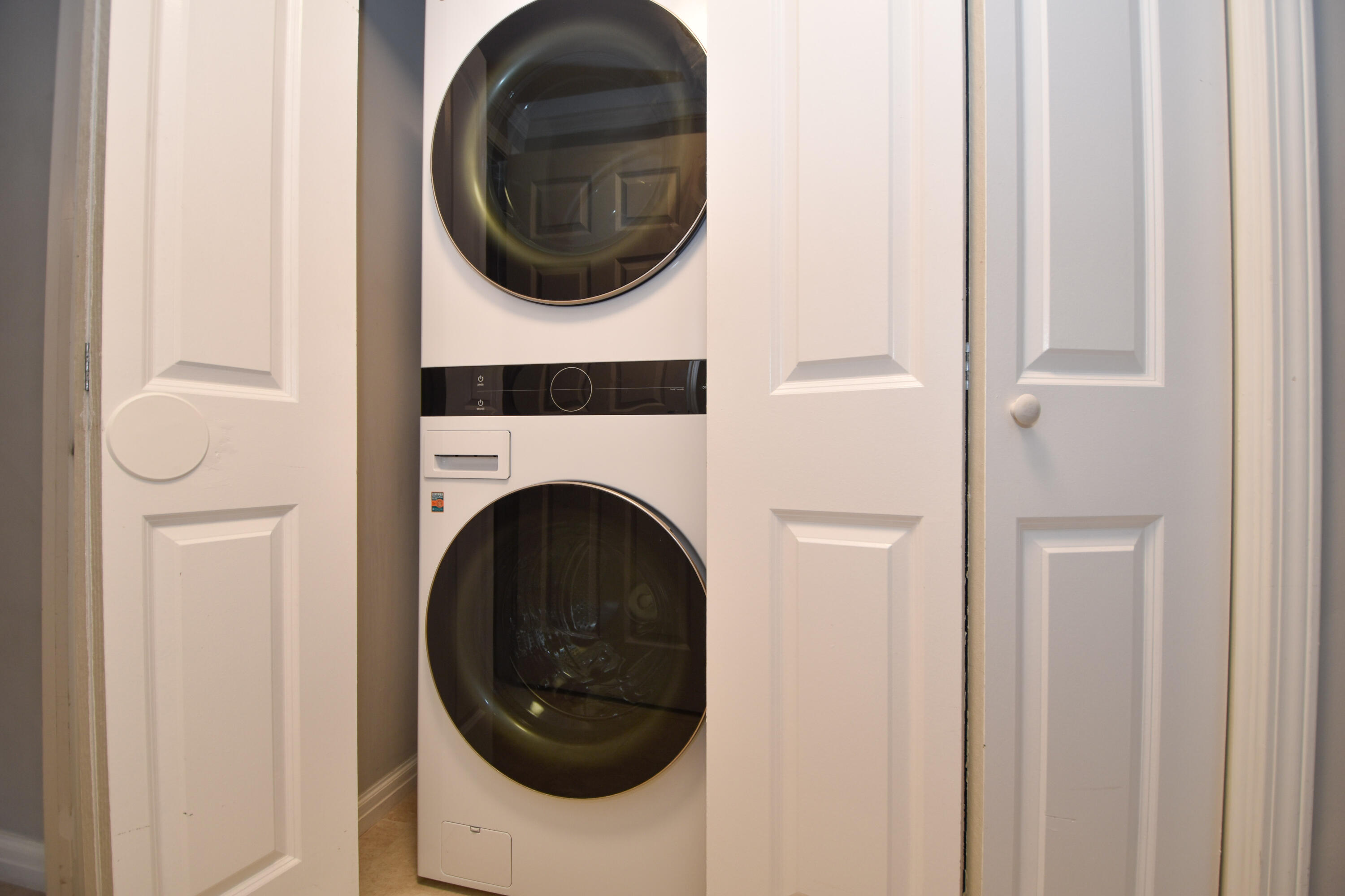 15200 Emerald Coast Parkway 803