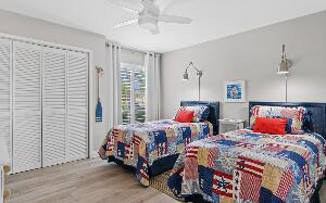 814 Harbour Point Drive 814