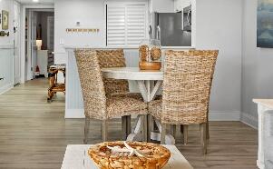 814 Harbour Point Drive 814