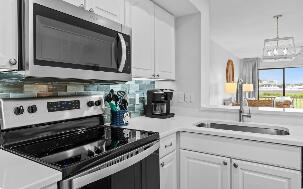 814 Harbour Point Drive 814