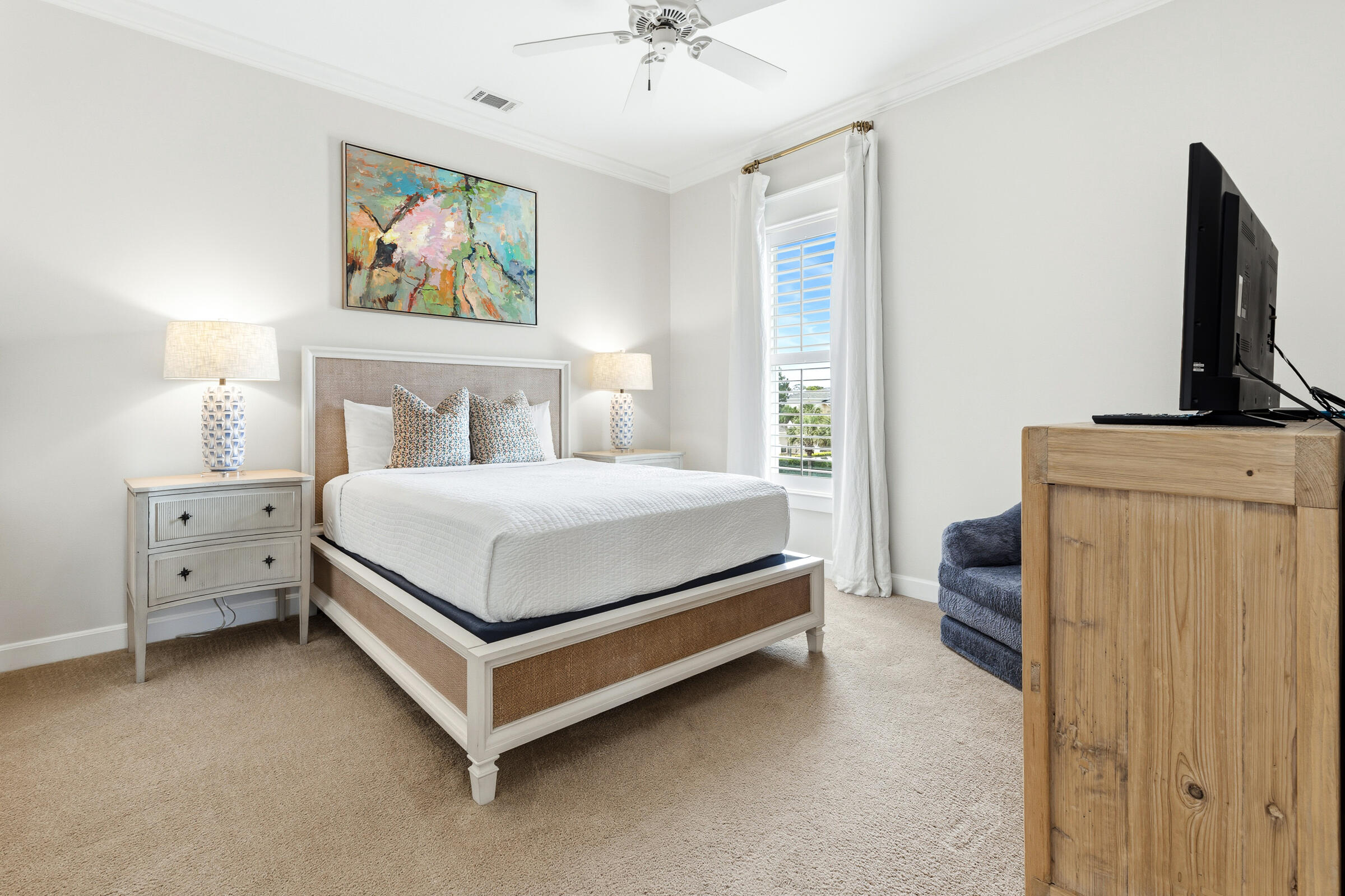 5355 Pine Ridge Lane 5355