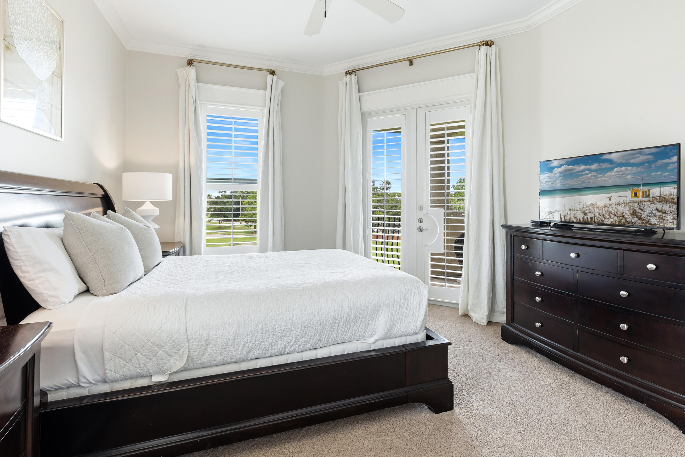 5355 Pine Ridge Lane 5355