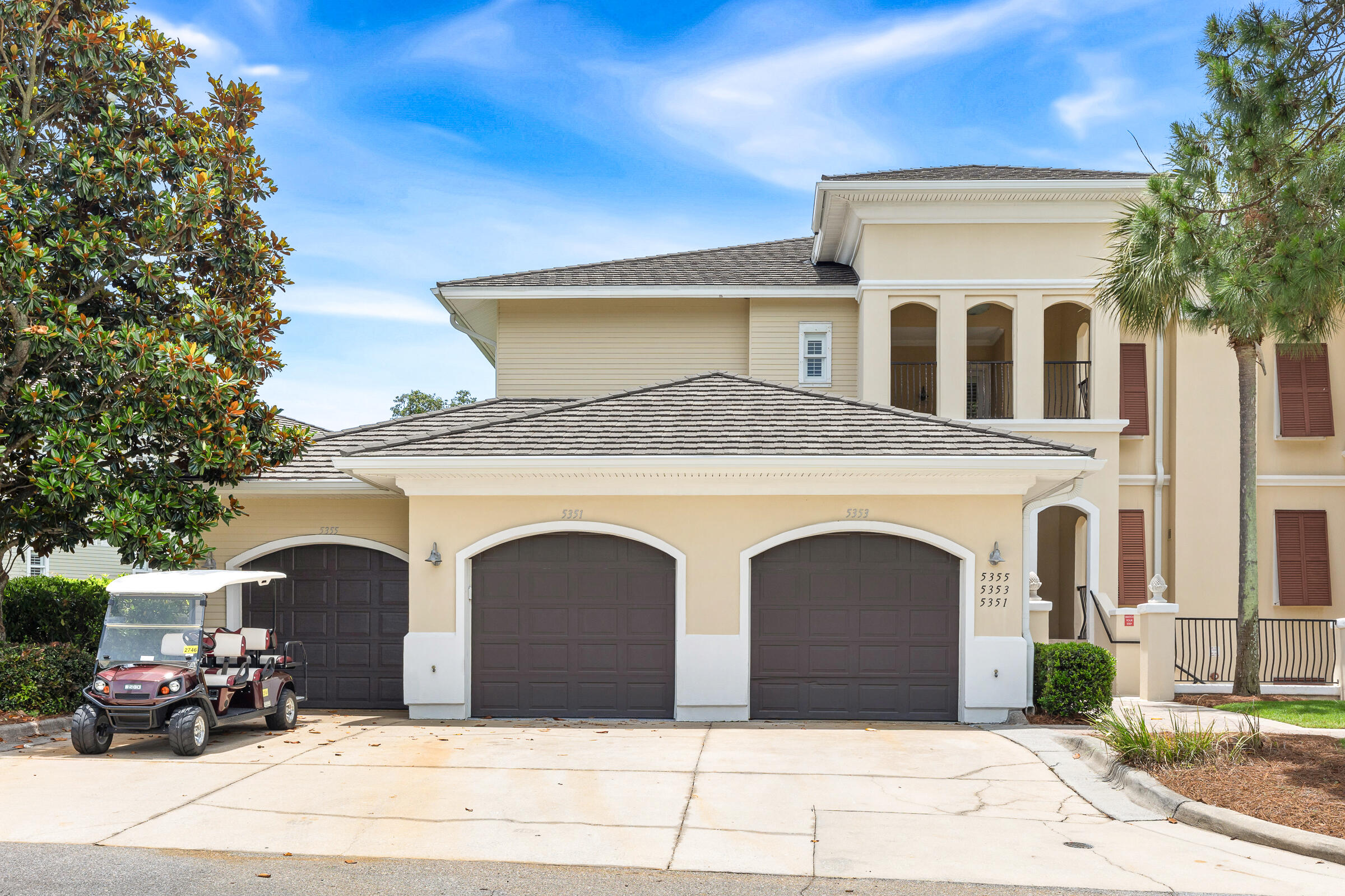 5355 Pine Ridge Lane 5355