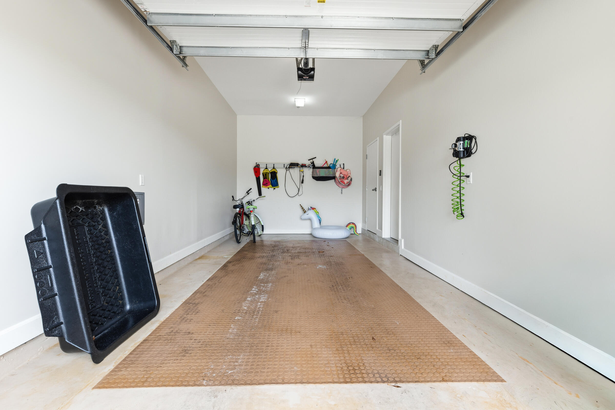 5355 Pine Ridge Lane 5355
