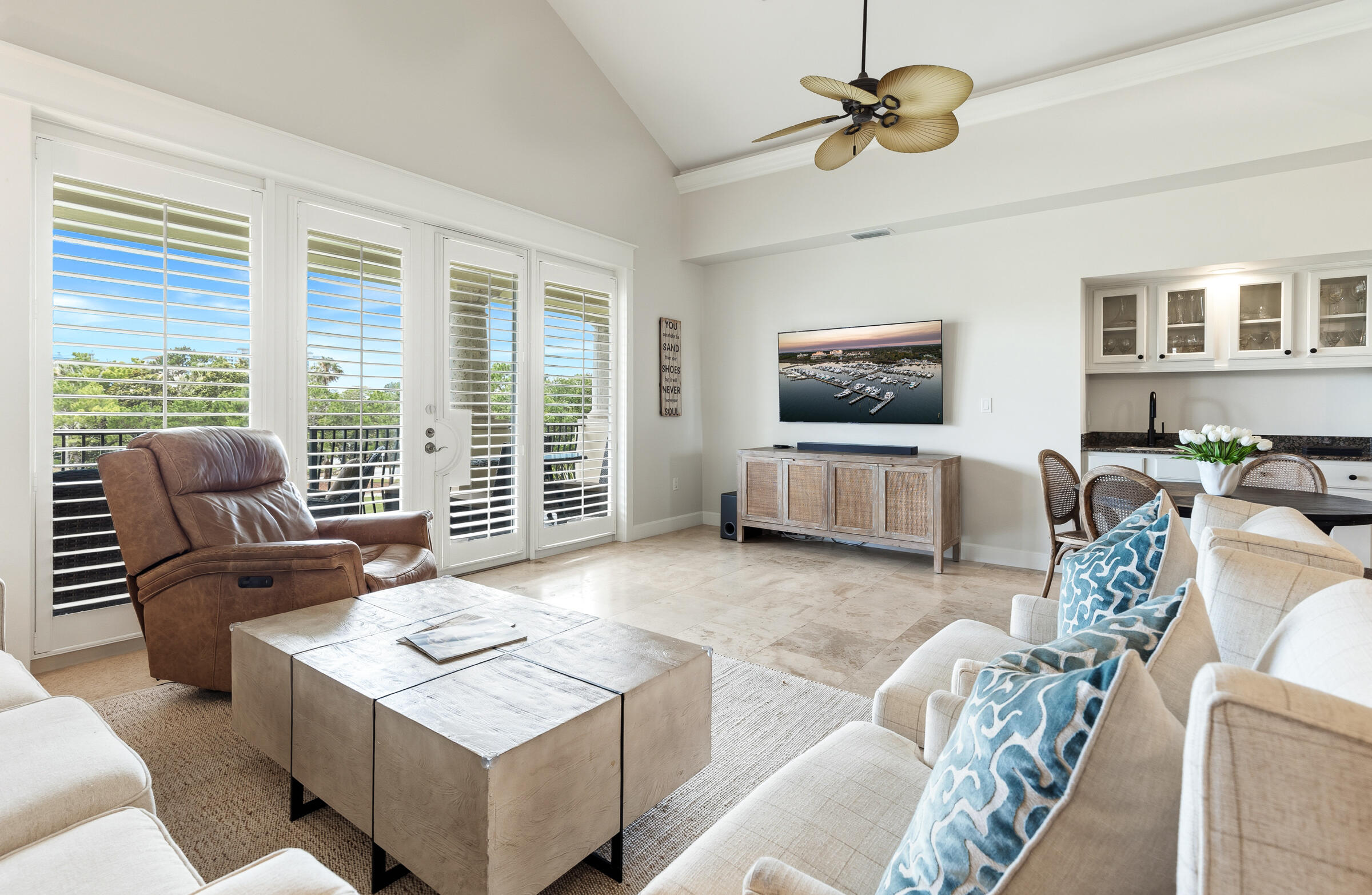 5355 Pine Ridge Lane 5355