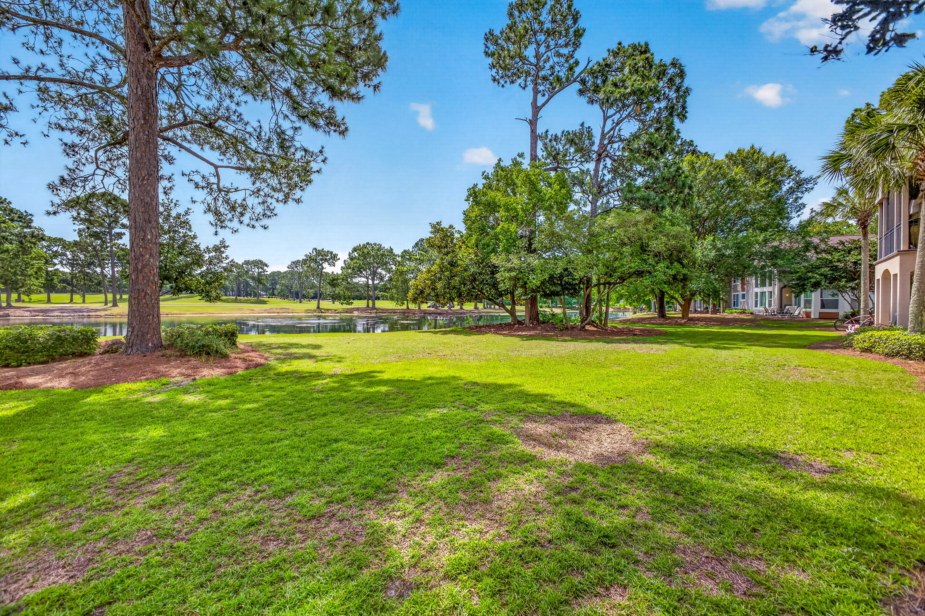 8547 Turnberry Court 8547