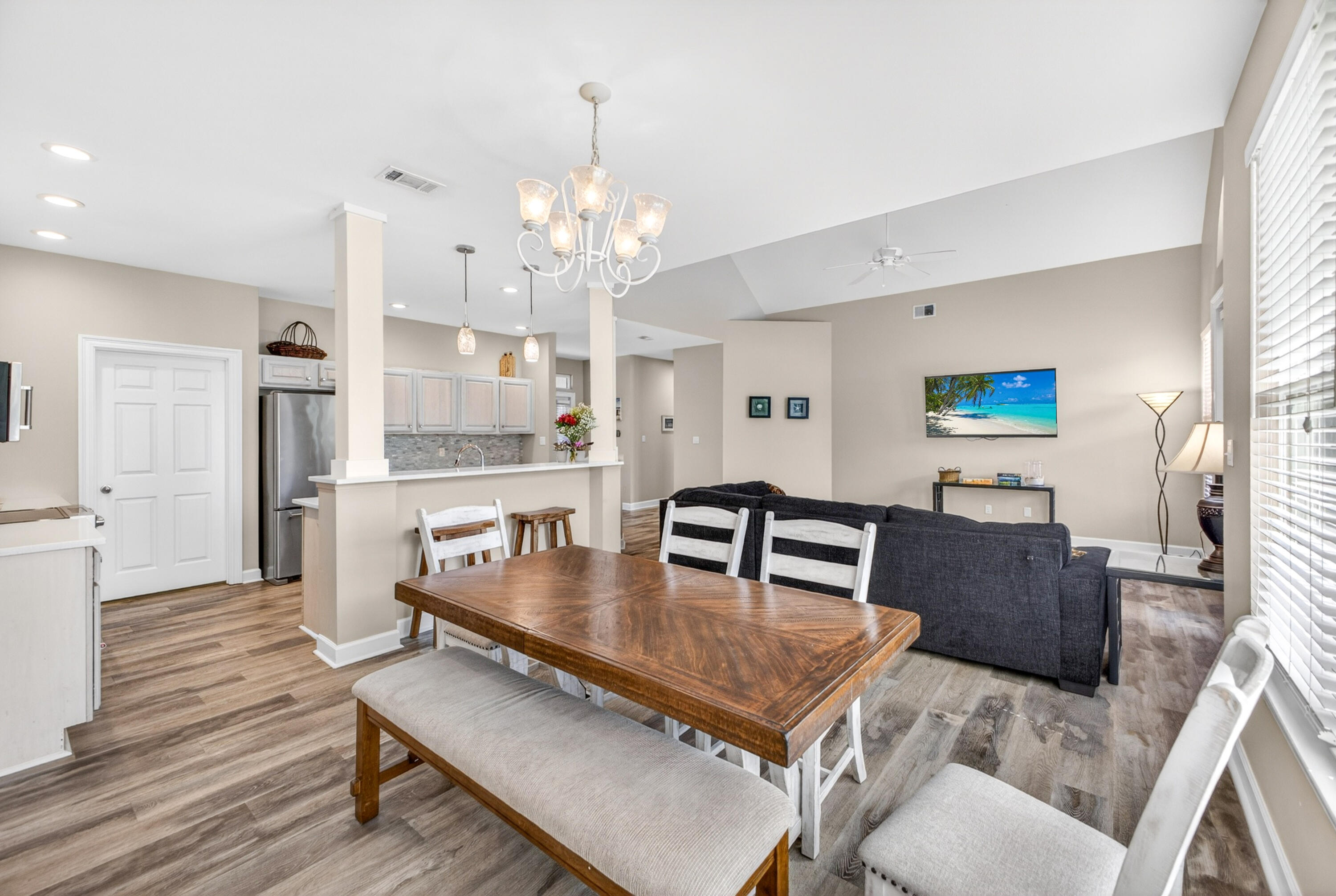 8547 Turnberry Court 8547