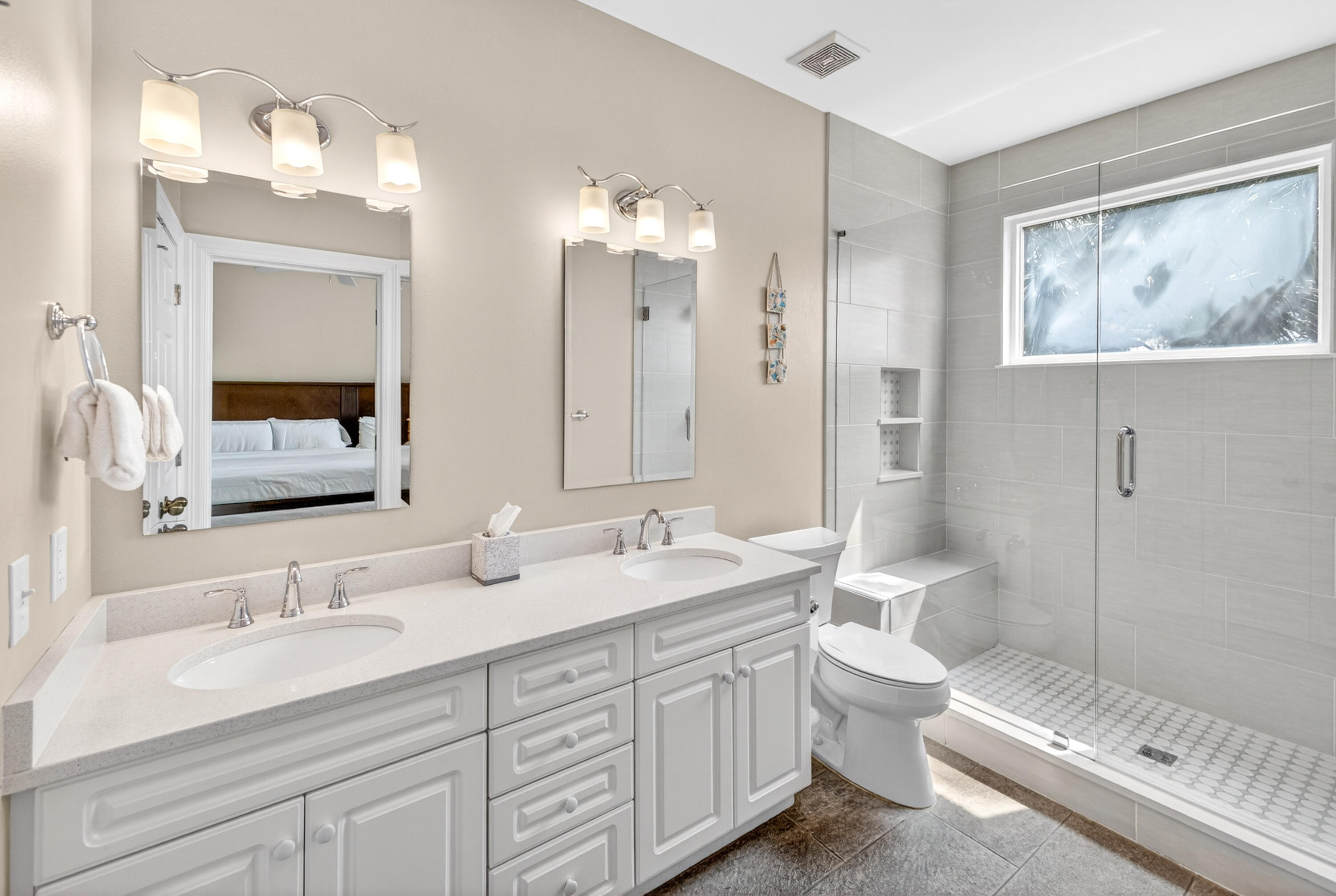 8547 Turnberry Court 8547