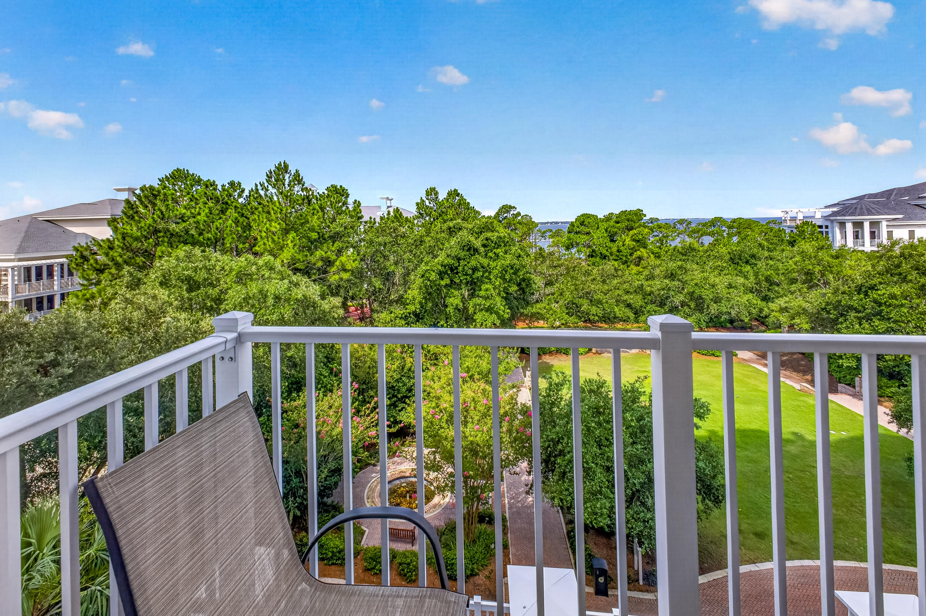 9500 Grand Sandestin Boulevard 2520