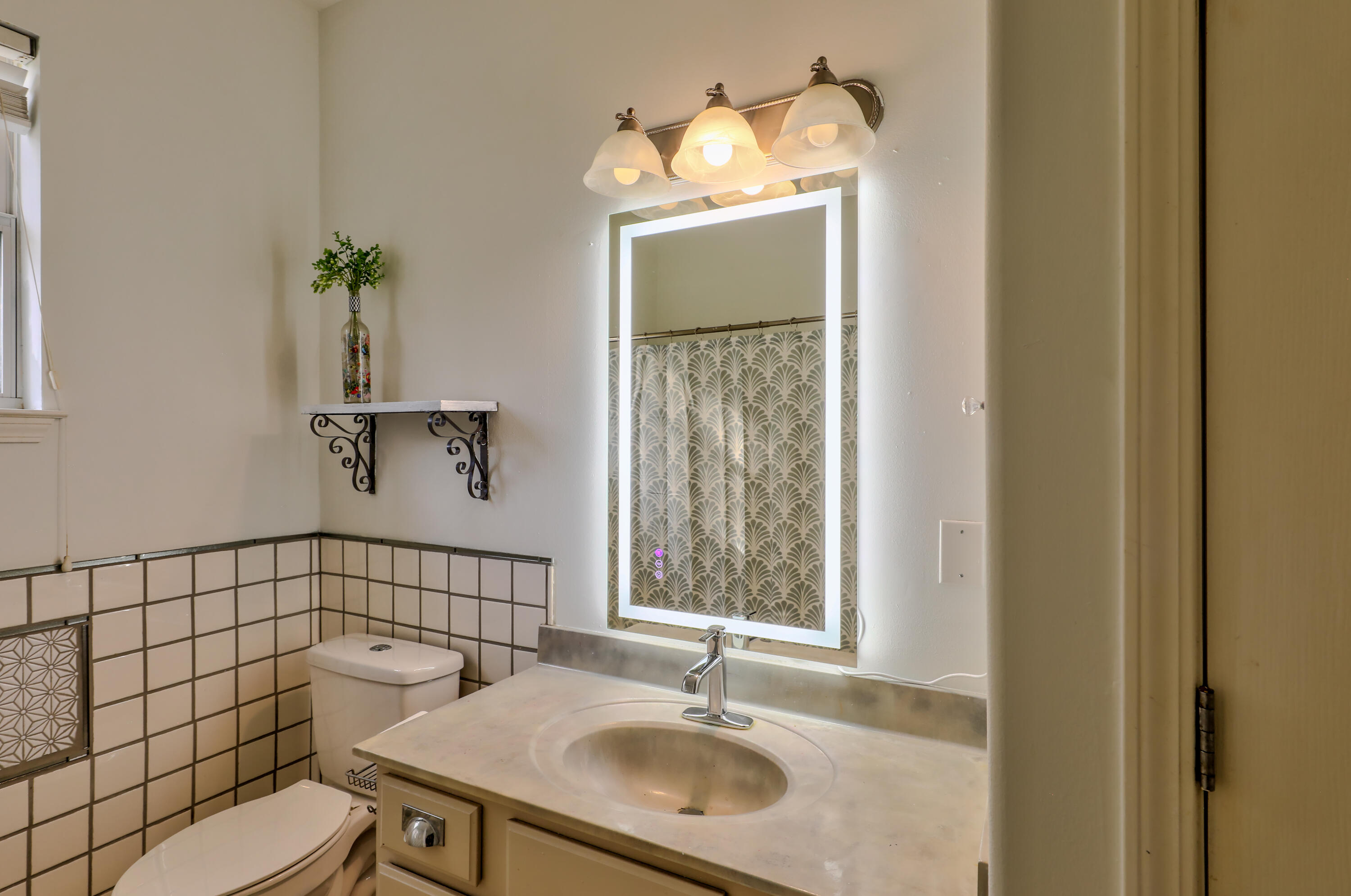 401 Symphony Way