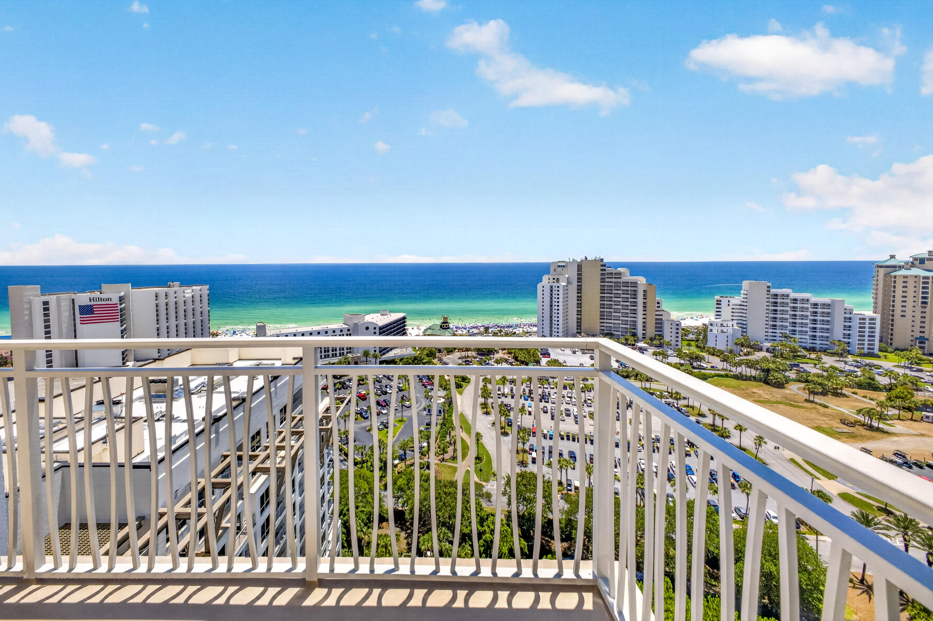 5000 S Sandestin 7902/7904