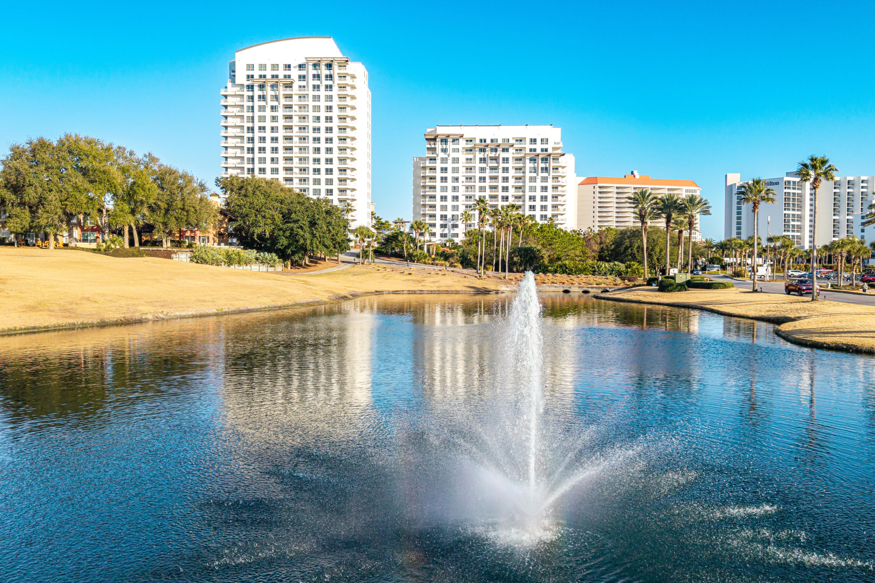 5000 S Sandestin 7902/7904