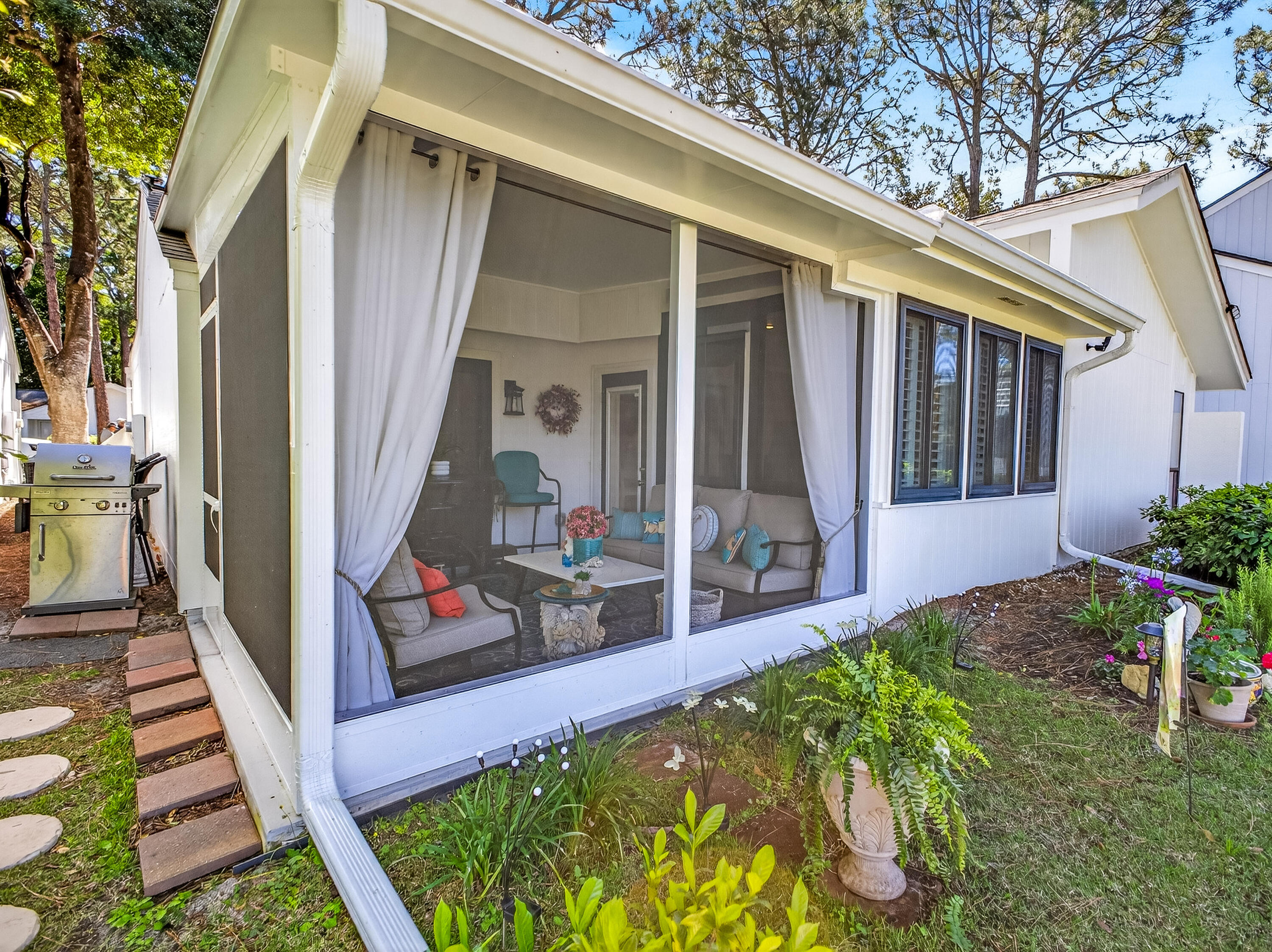 397 Linkside Drive