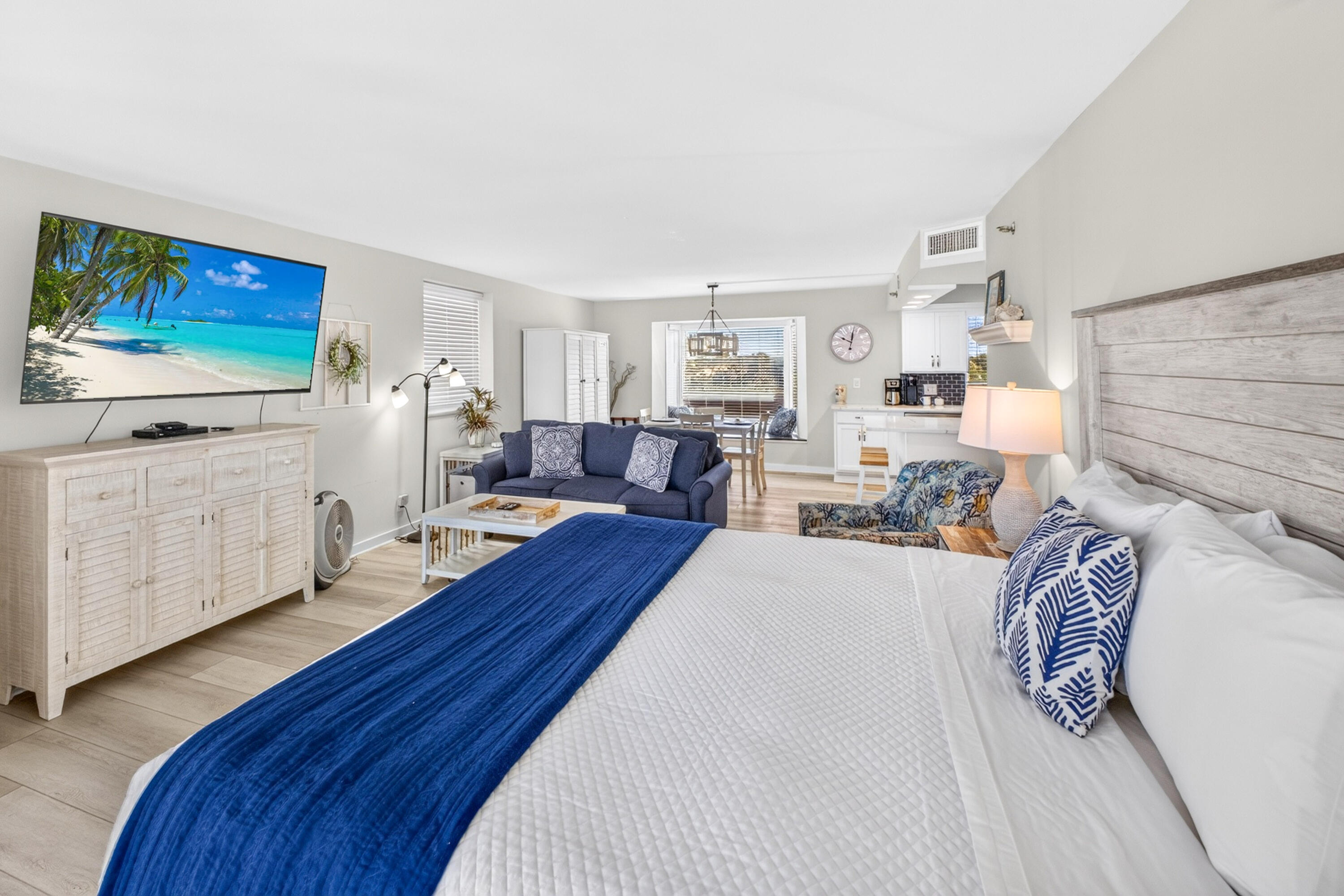 4258 Beachside Two Drive 4258