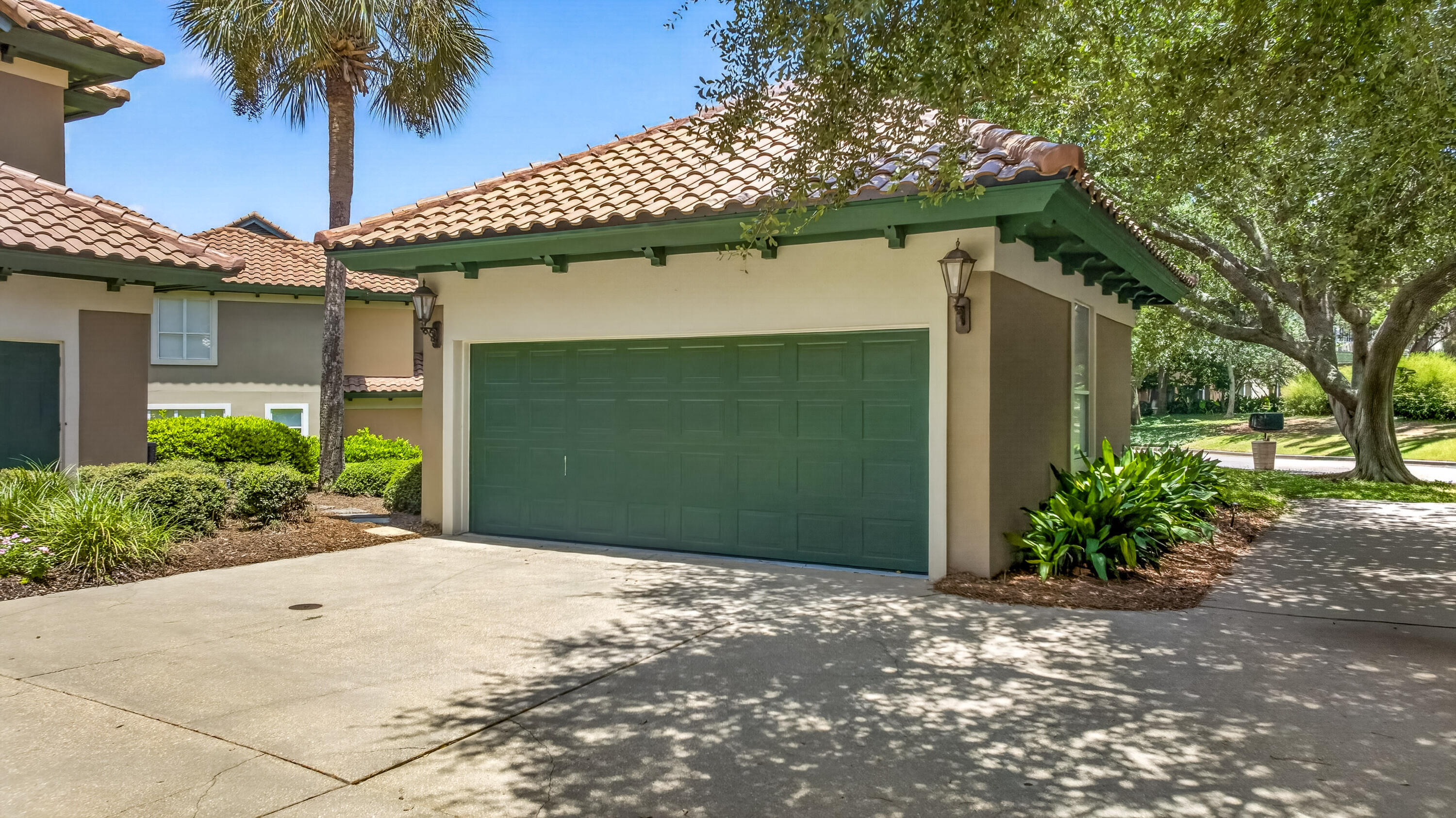5423 Terrace Circle