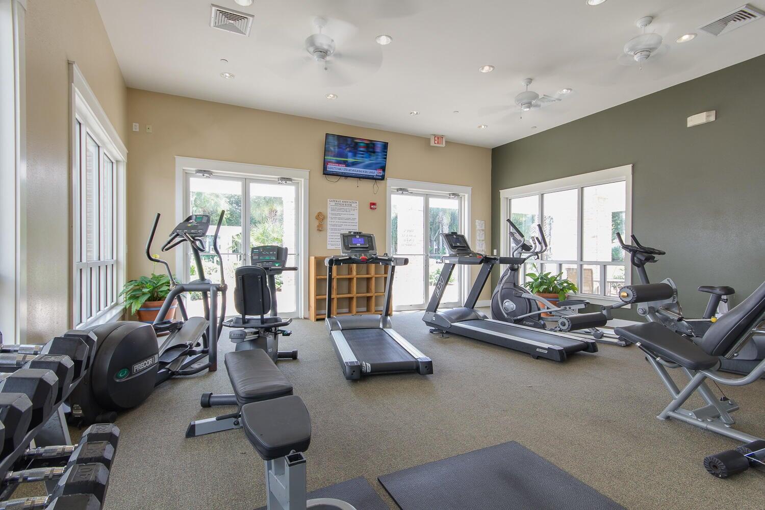 9300 Baytowne Wharf Boulevard 414-416