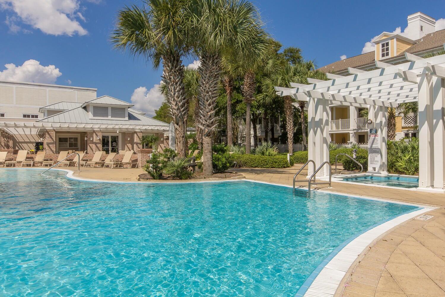 9300 Baytowne Wharf Boulevard 414-416
