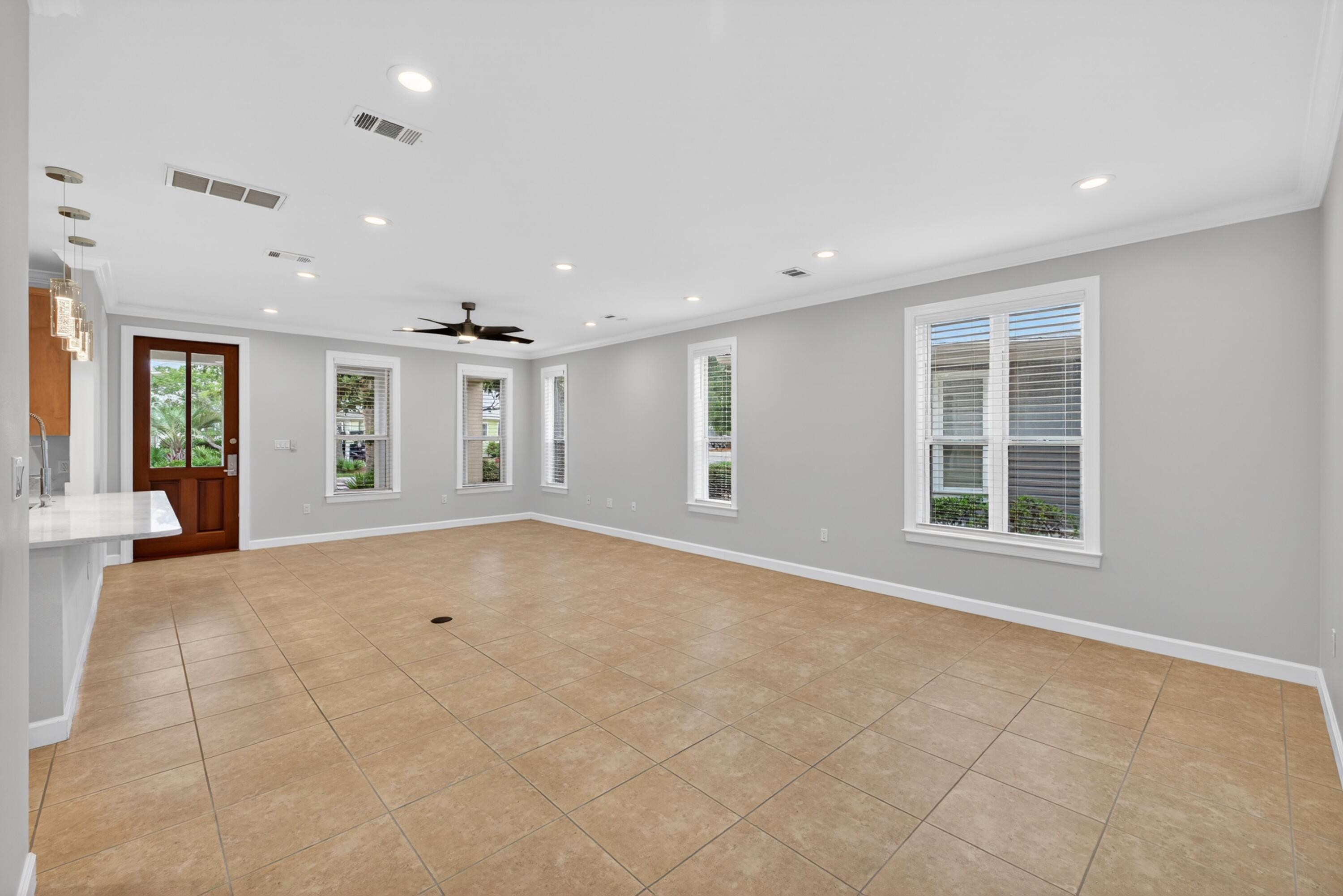 2019 Pine Island Circle