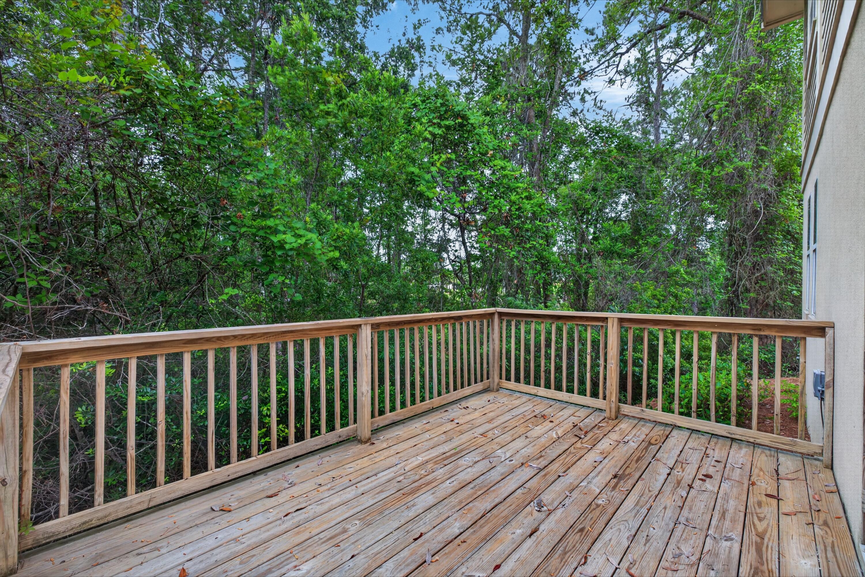 2019 Pine Island Circle
