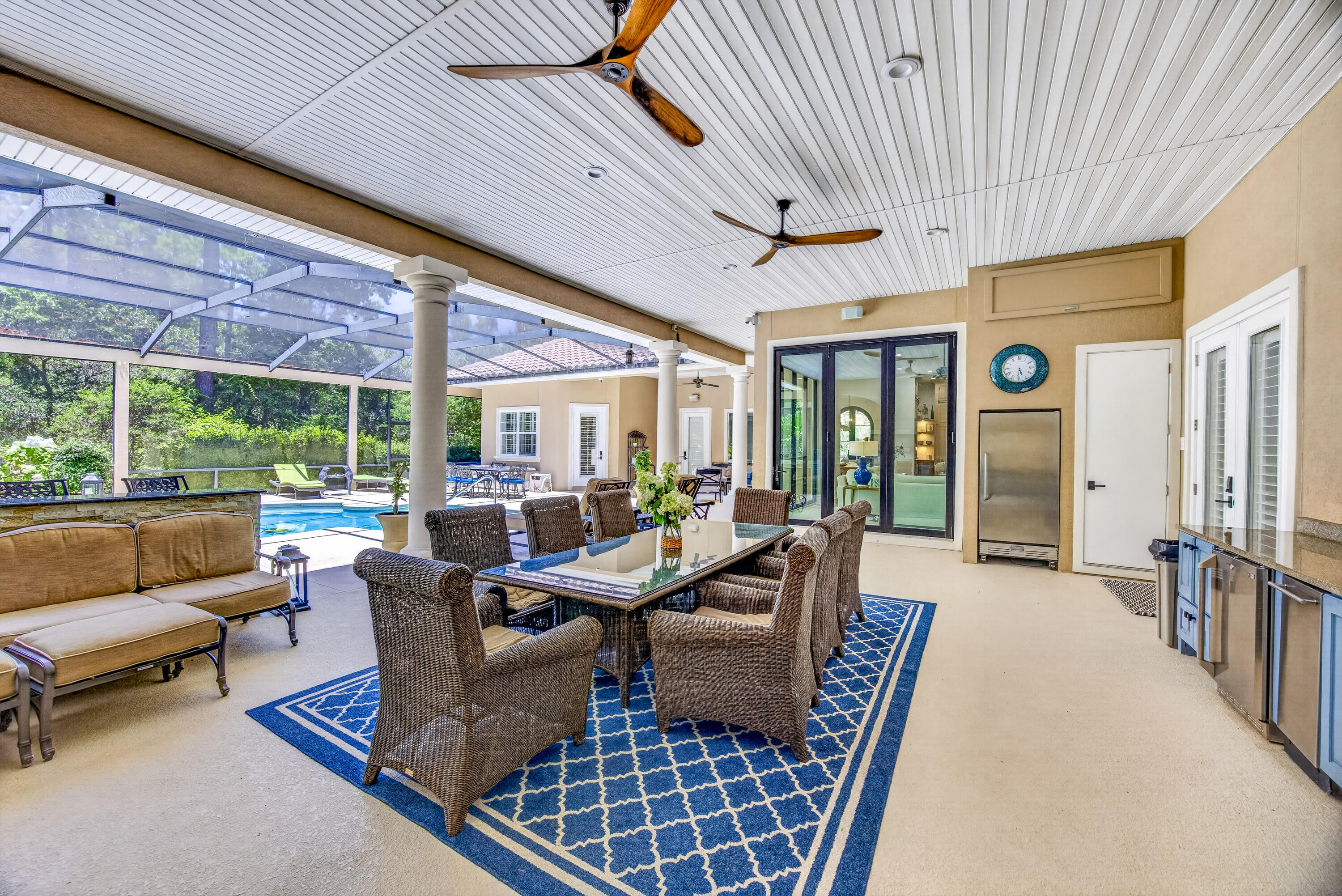 2936 Pine Valley Drive