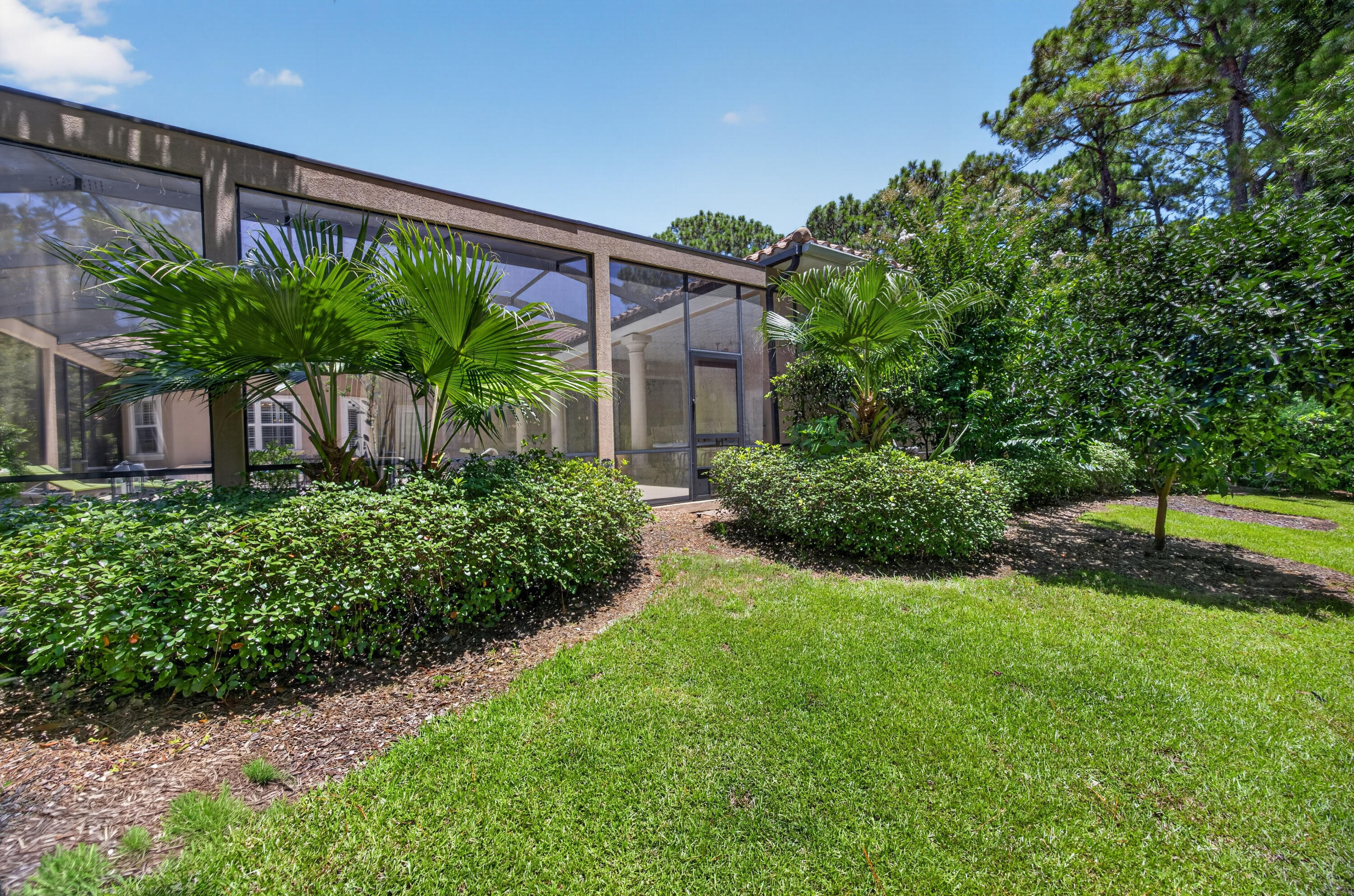 2936 Pine Valley Drive