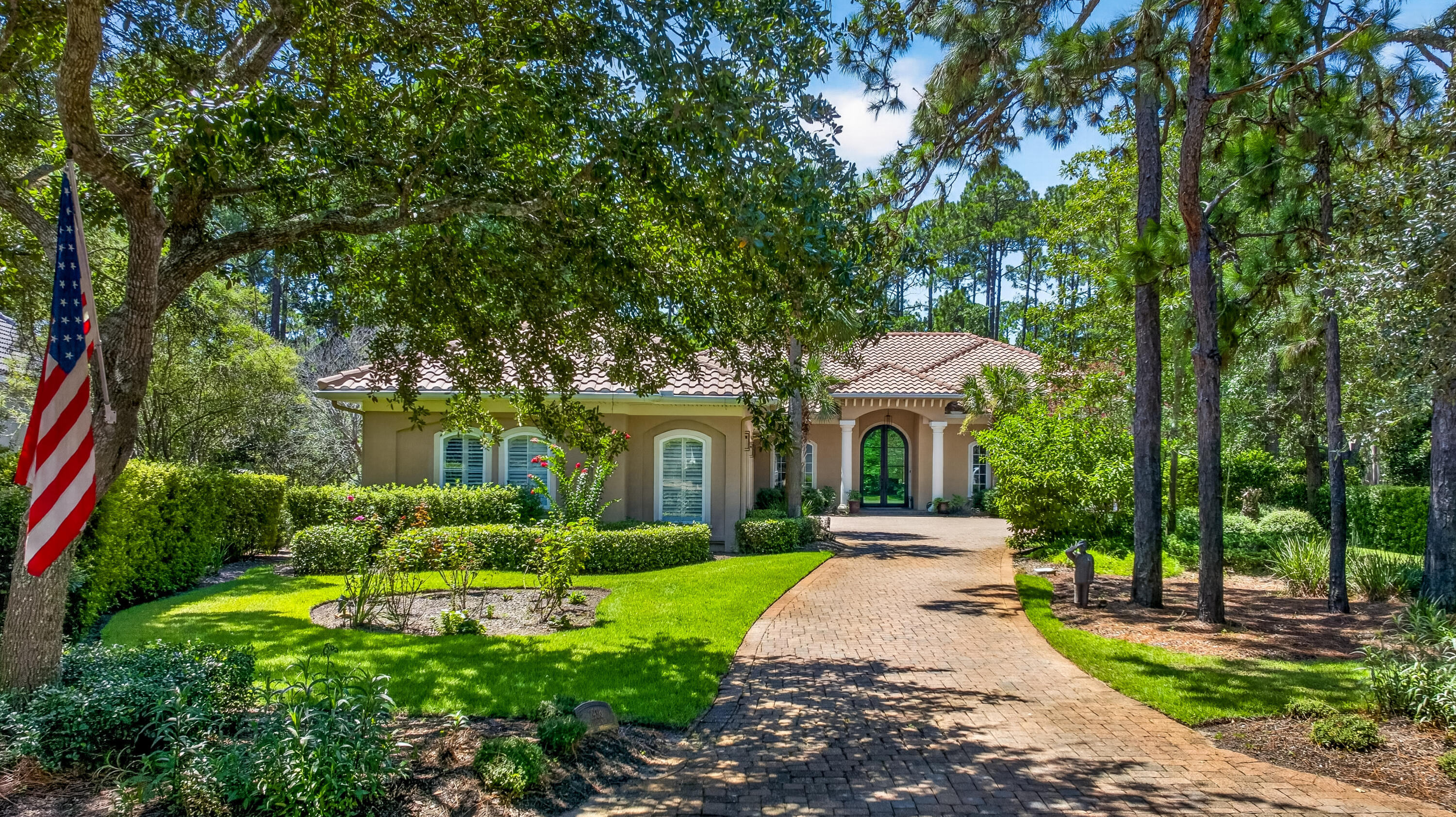 2936 Pine Valley Drive