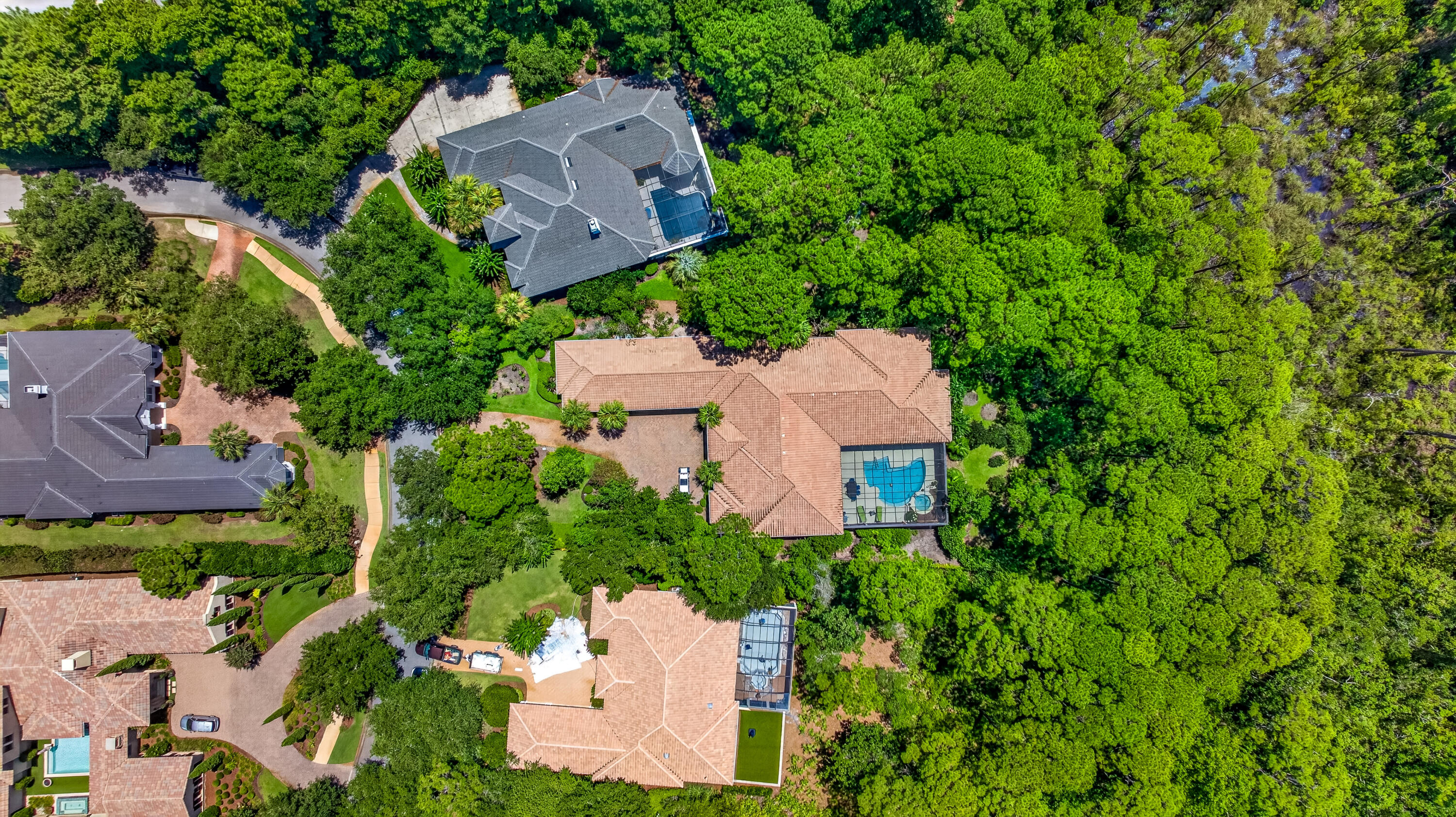 2936 Pine Valley Drive