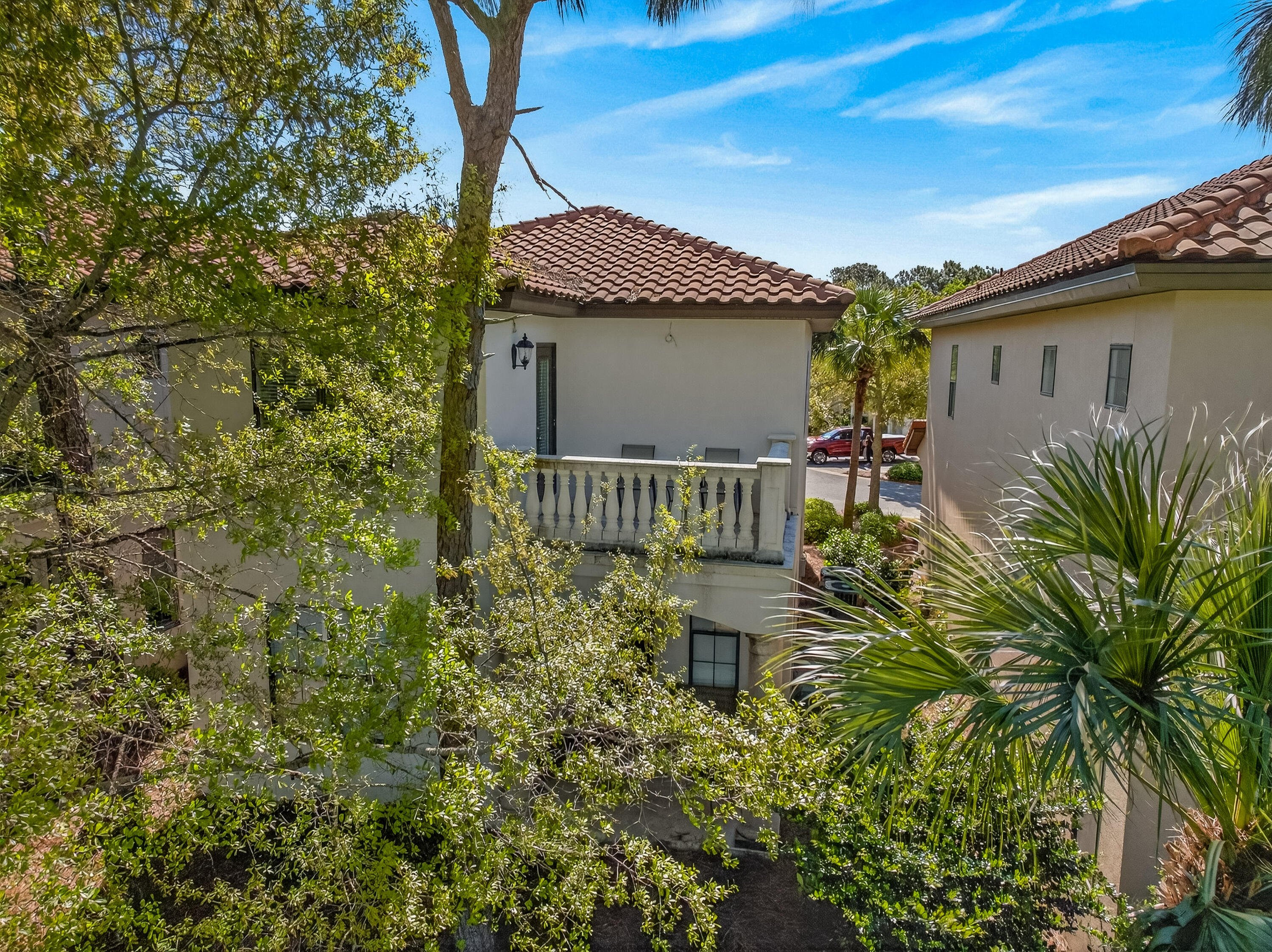1869 Boardwalk Drive