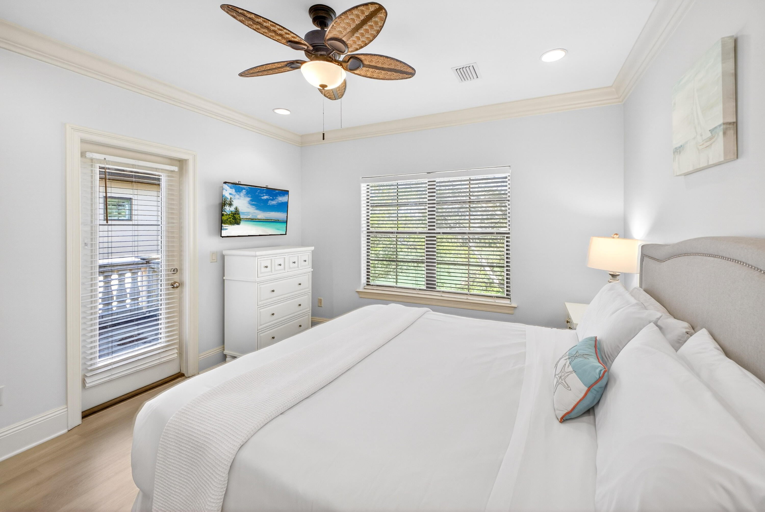 1869 Boardwalk Drive