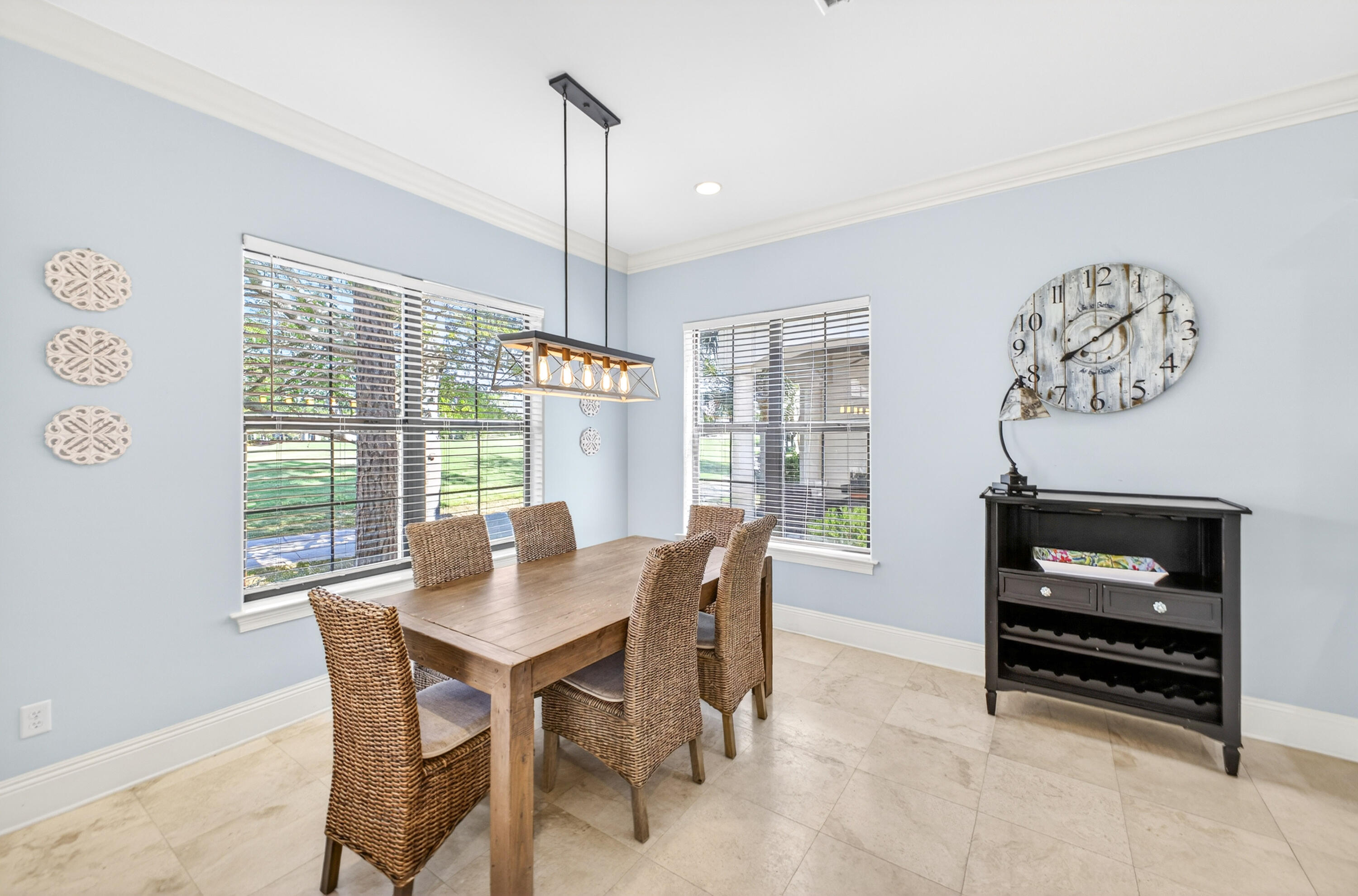 1869 Boardwalk Drive