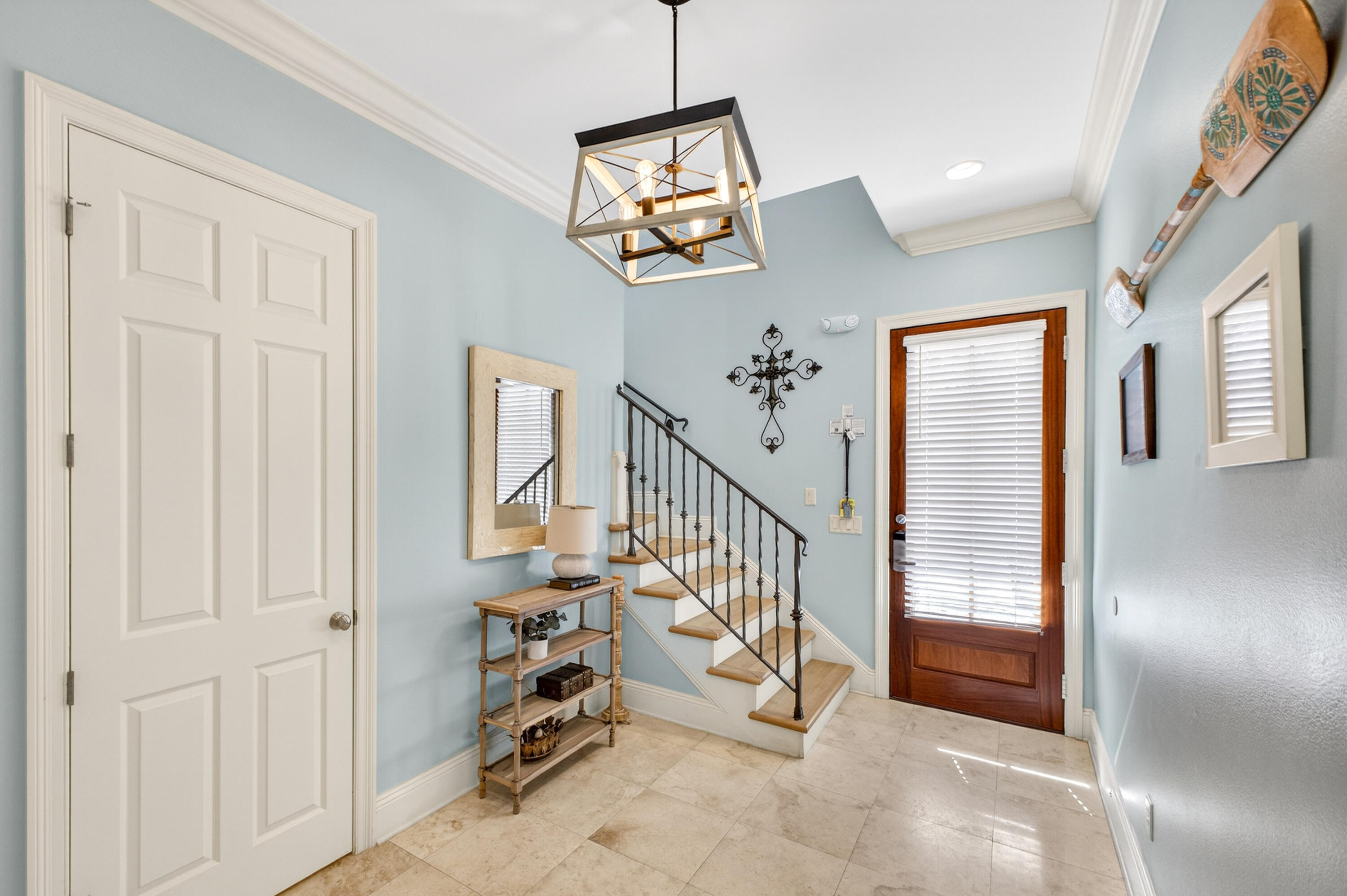 1869 Boardwalk Drive