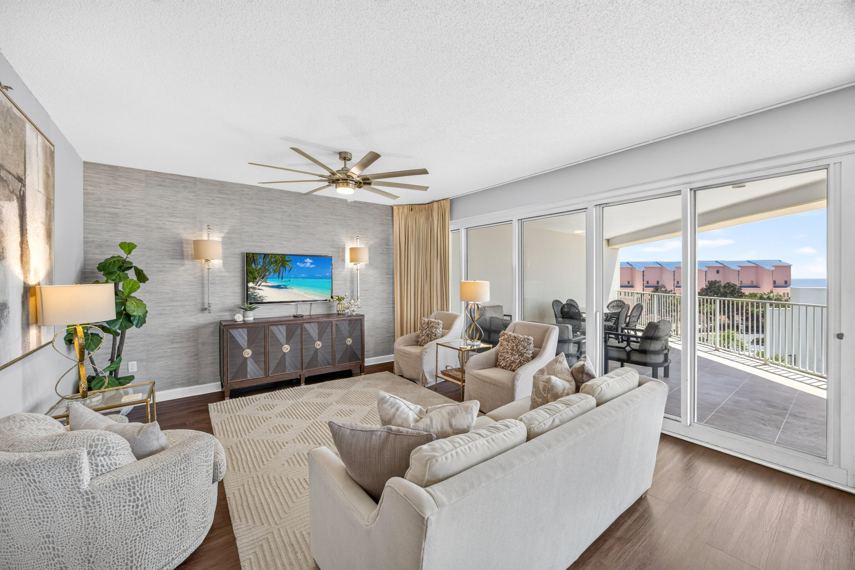 550 Tops'L Beach Boulevard 311