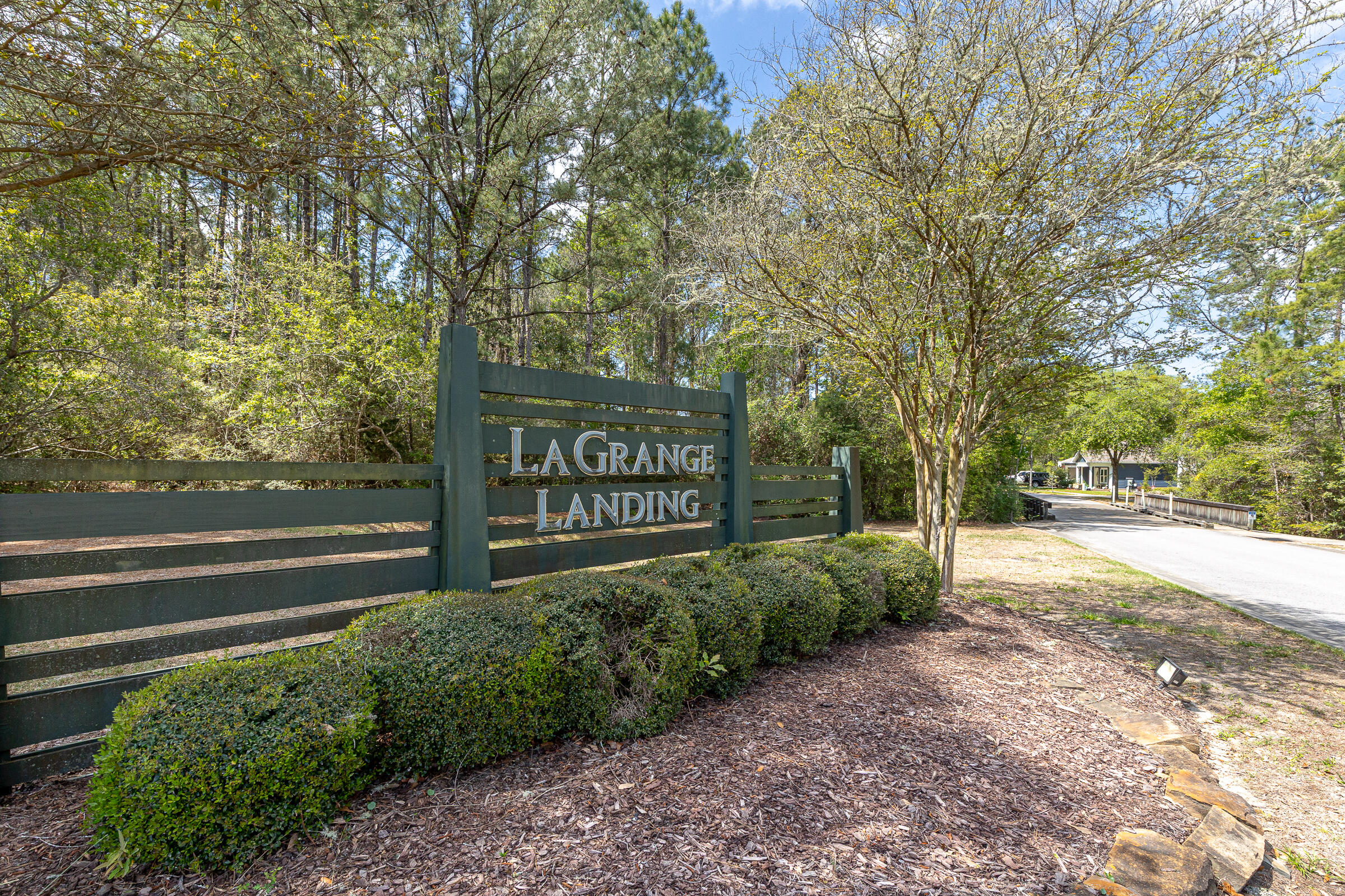 65 N Marsh Landing