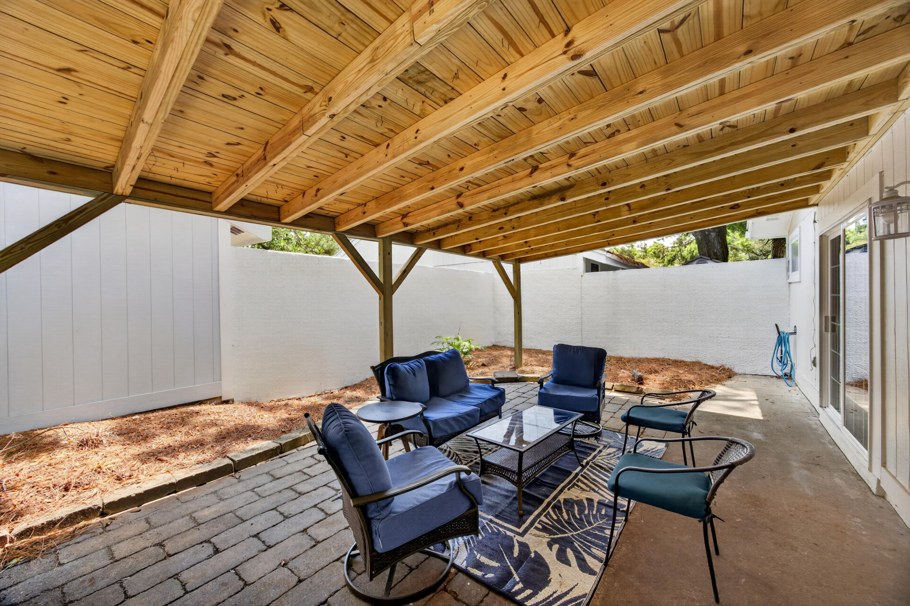 496 Linkside Drive