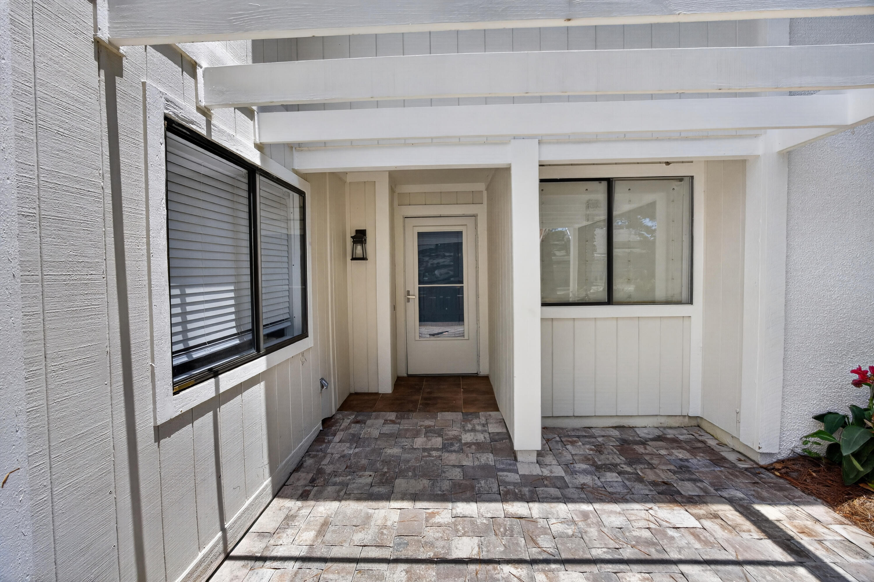 496 Linkside Drive