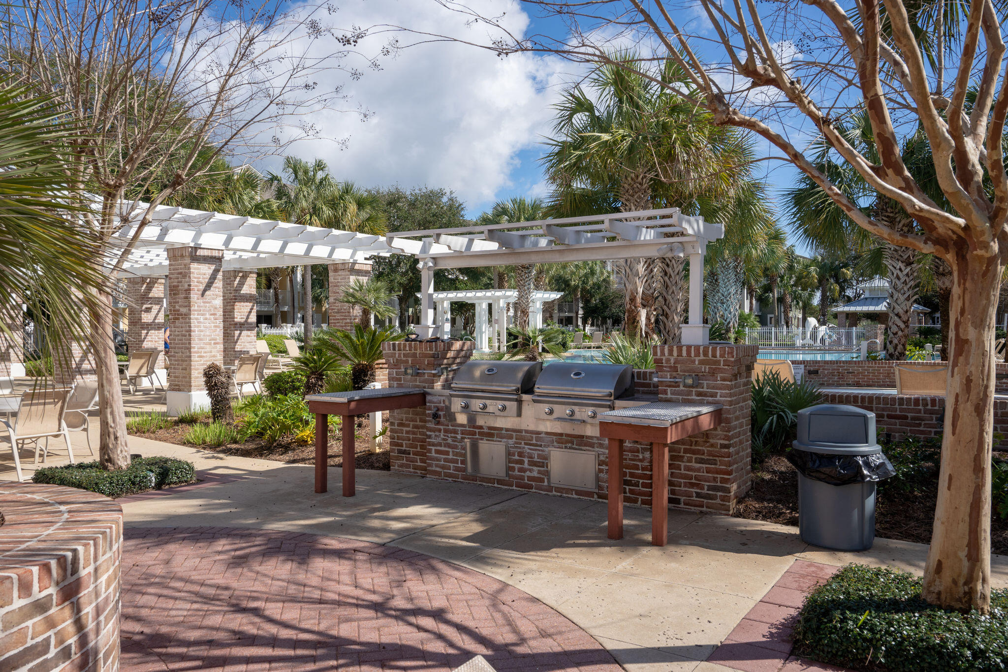 9300 Baytowne Wharf Boulevard 219-221