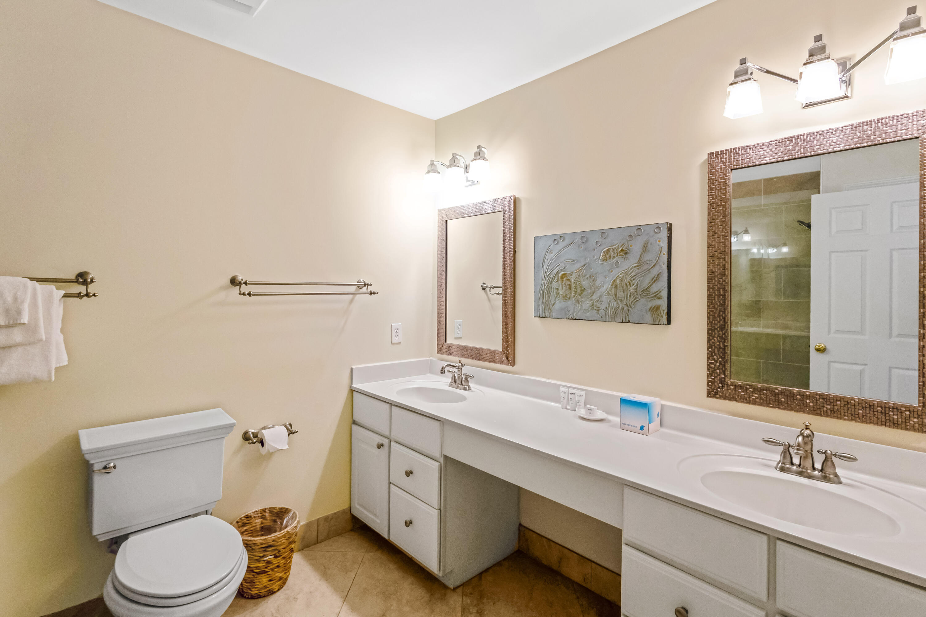 5150 Beachwalk Circle