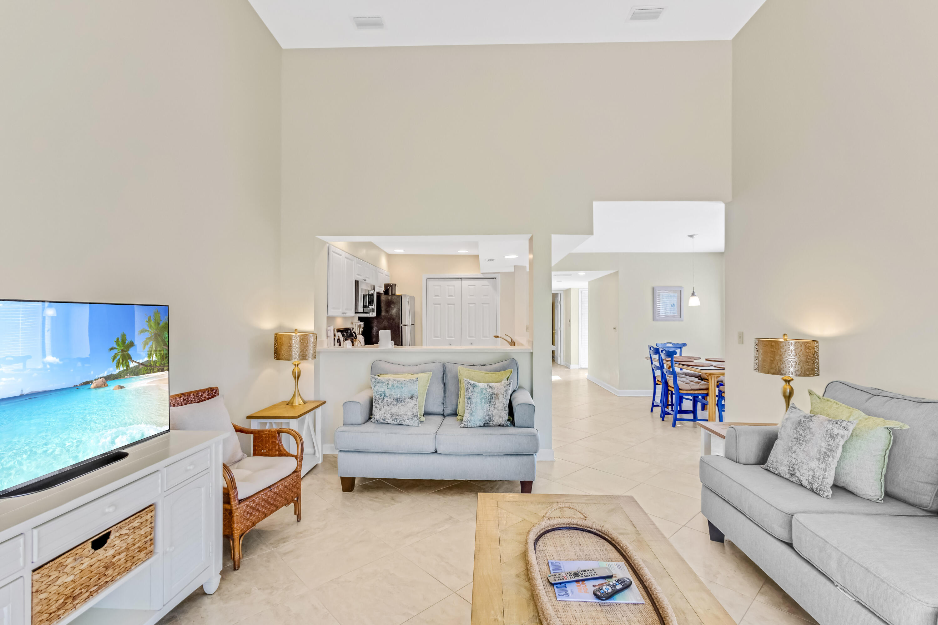 5150 Beachwalk Circle