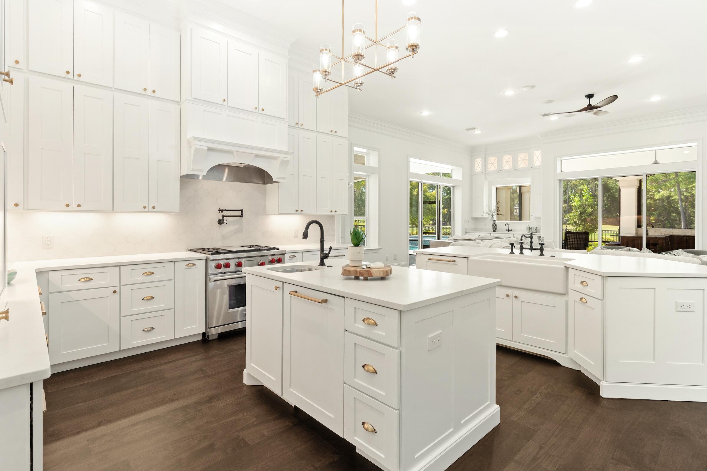 3508 Burnt Pine Lane