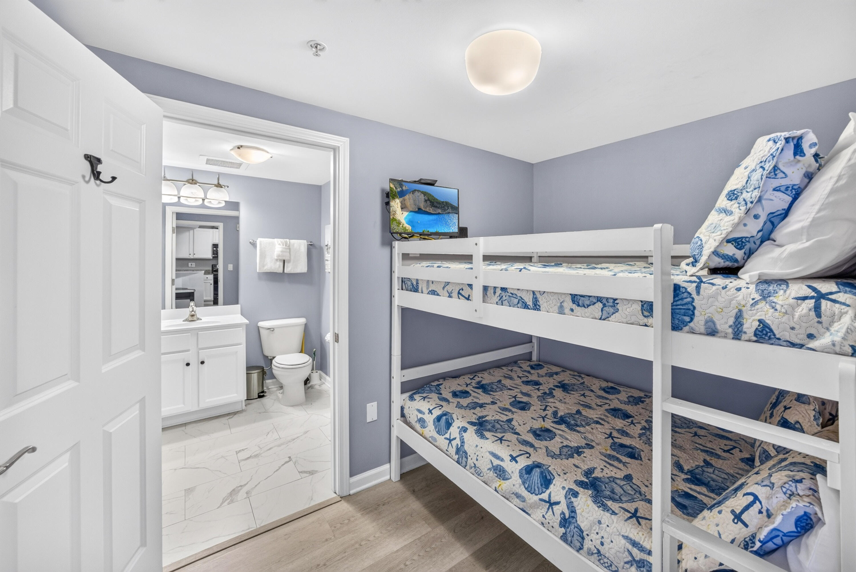 4207 Indian Bayou Trail 21103
