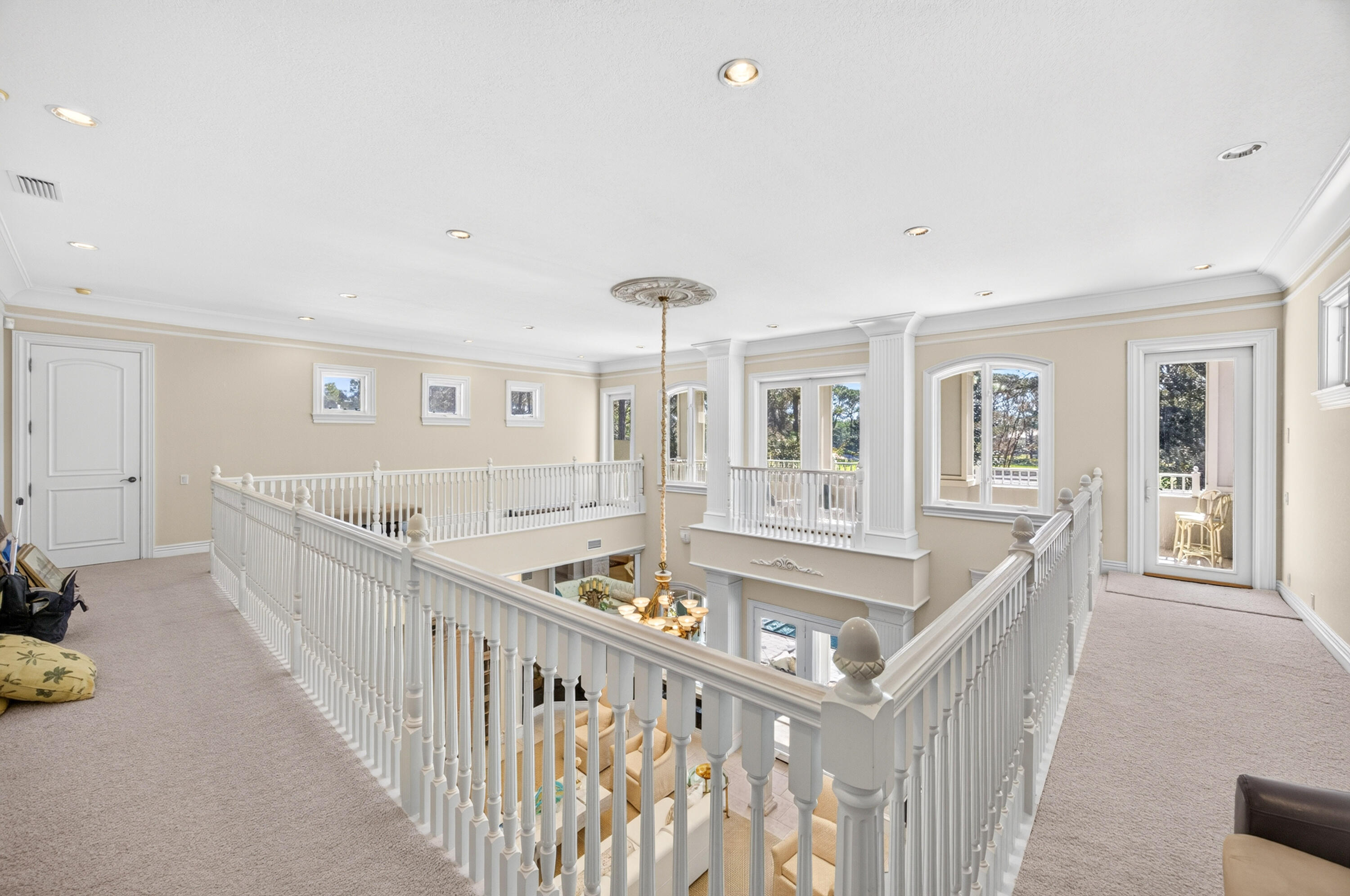 3279 Burnt Pine Lane