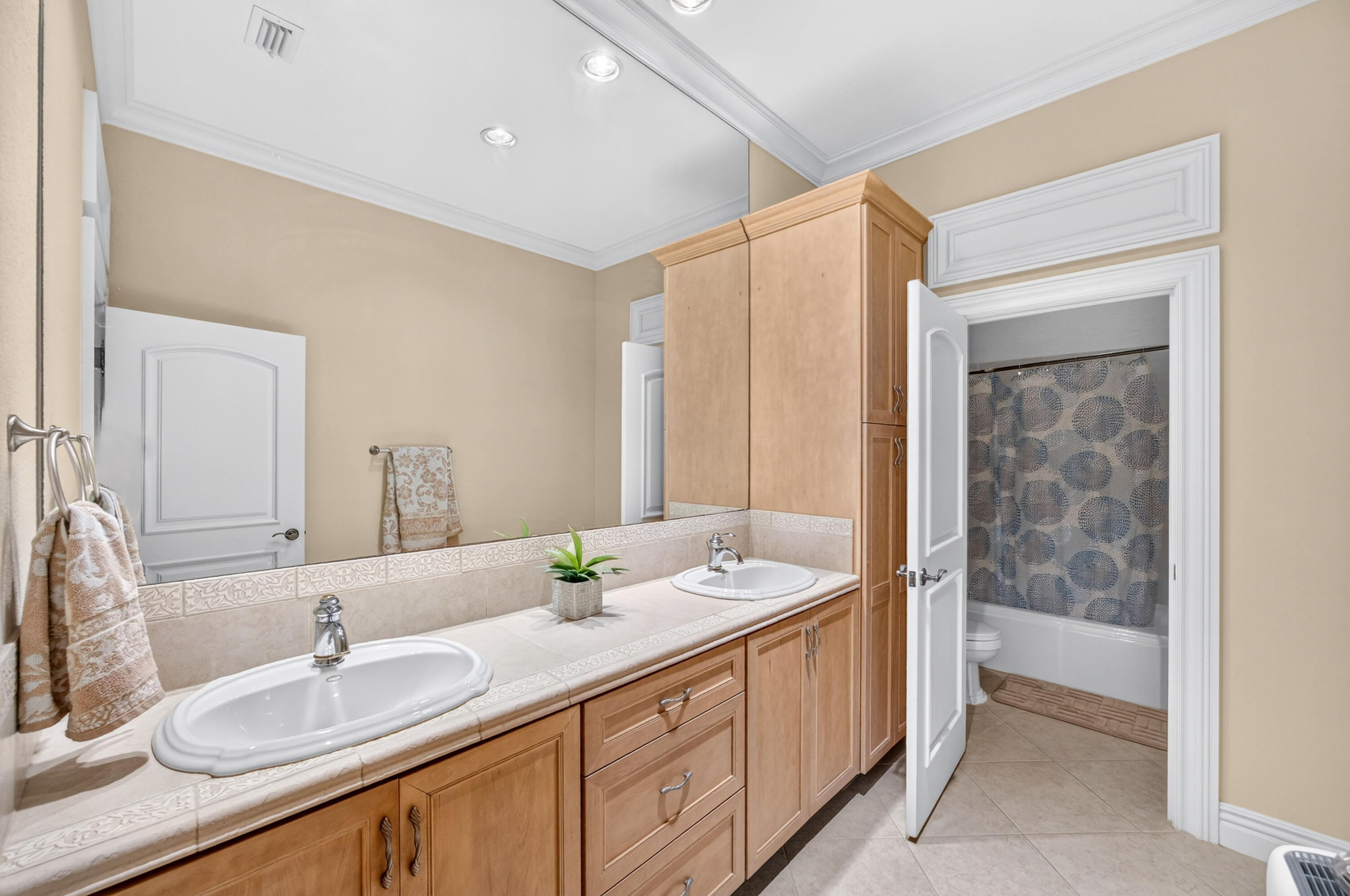 3279 Burnt Pine Lane