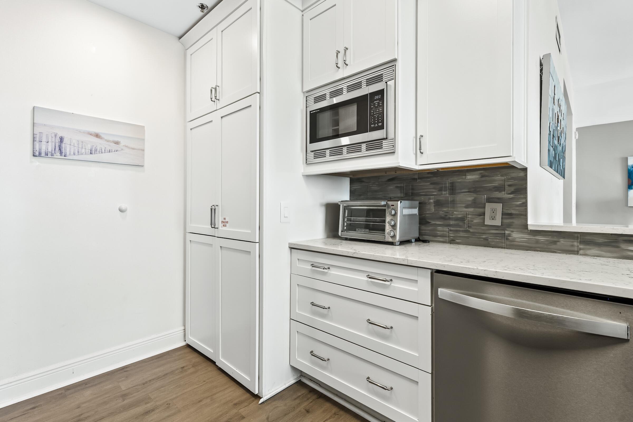 112 Seascape Boulevard 2402
