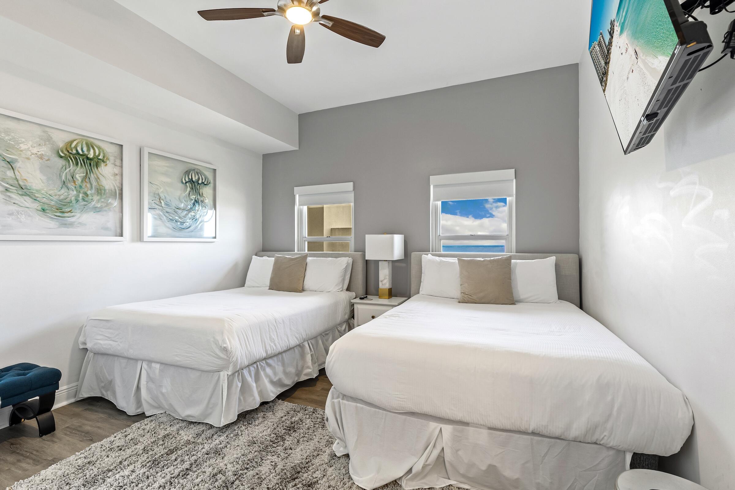 112 Seascape Boulevard 2402