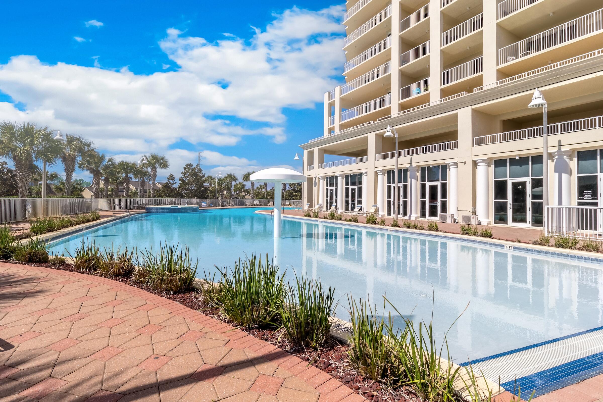 112 Seascape Boulevard 2402