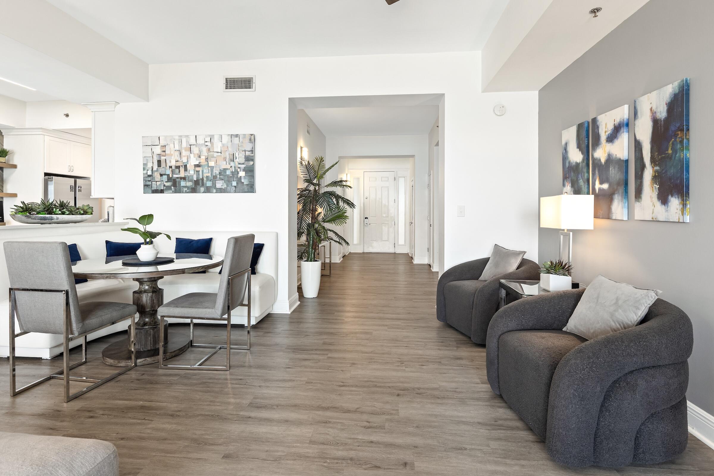 112 Seascape Boulevard 2402